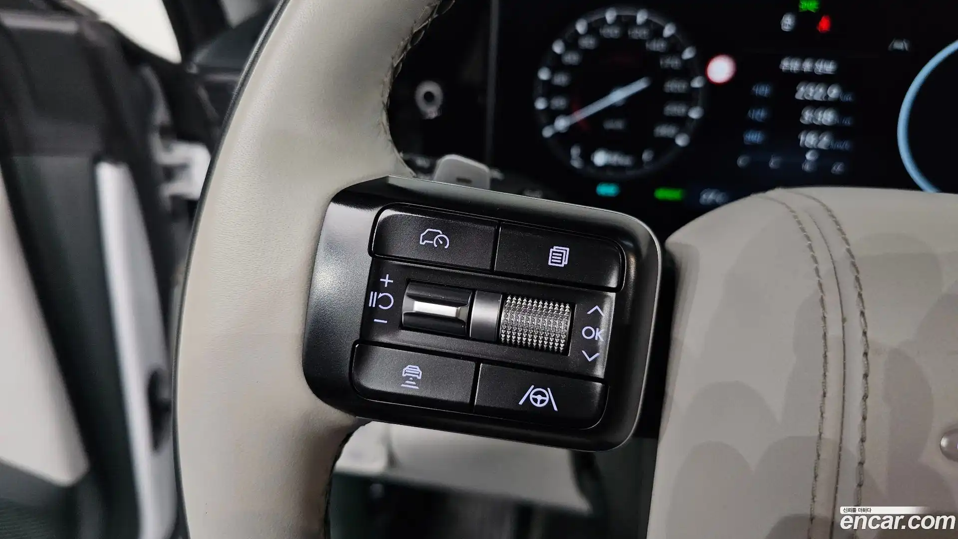 Grandeur Hyundai 2024.6-OPTION-023