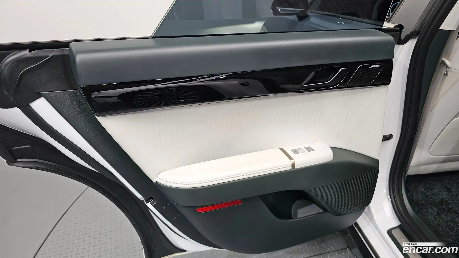 Grandeur Hyundai 2024.6-INNER-035