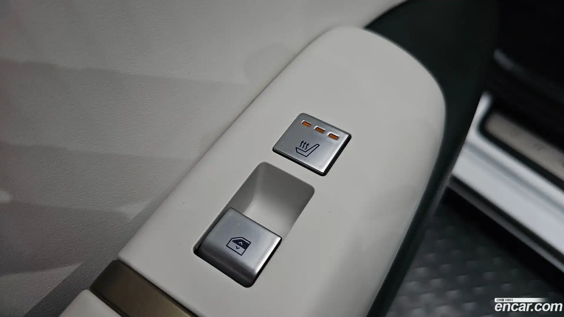Grandeur Hyundai 2024.6-OPTION-041
