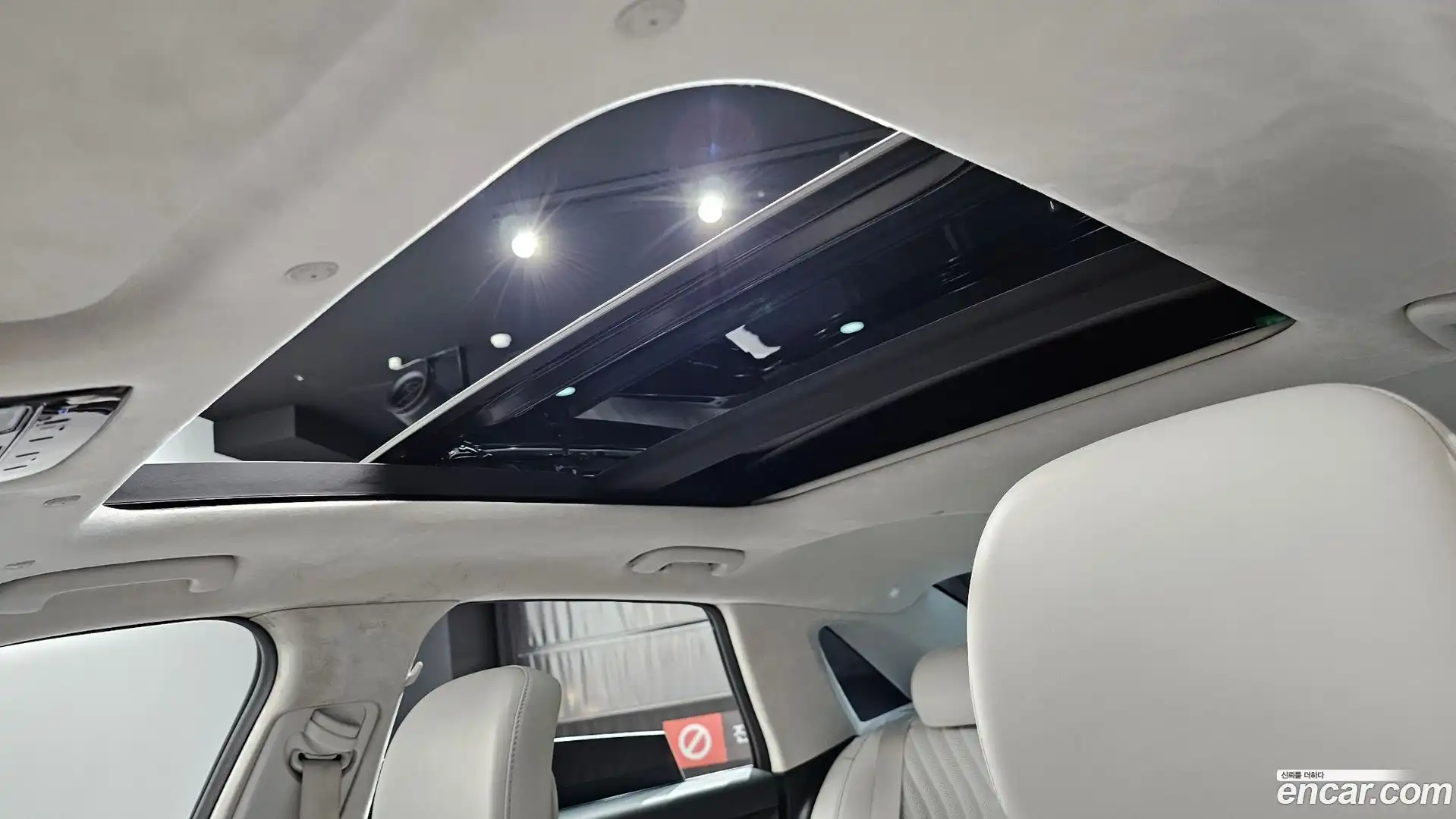 Grandeur Hyundai 2024.6-OPTION-048