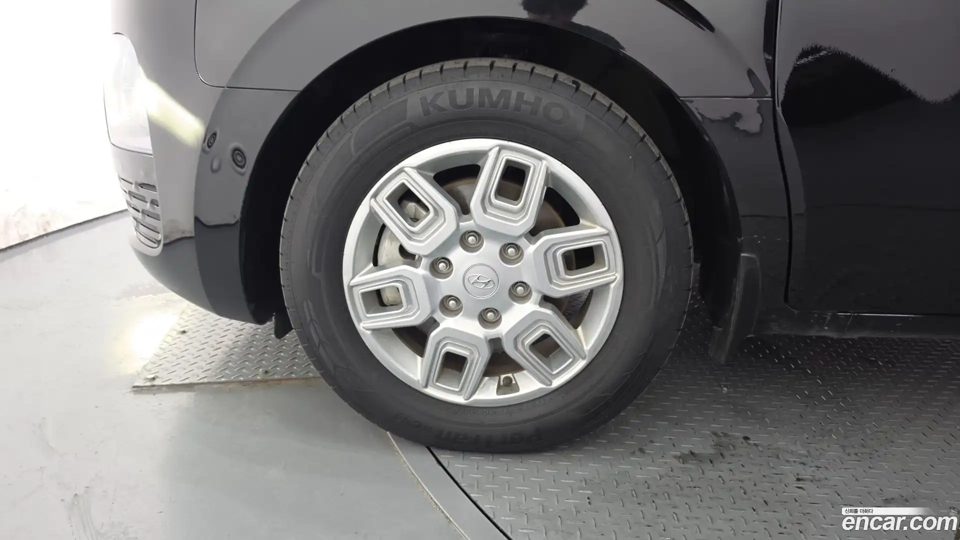 Staria Hyundai 2022.1-OUTER-005