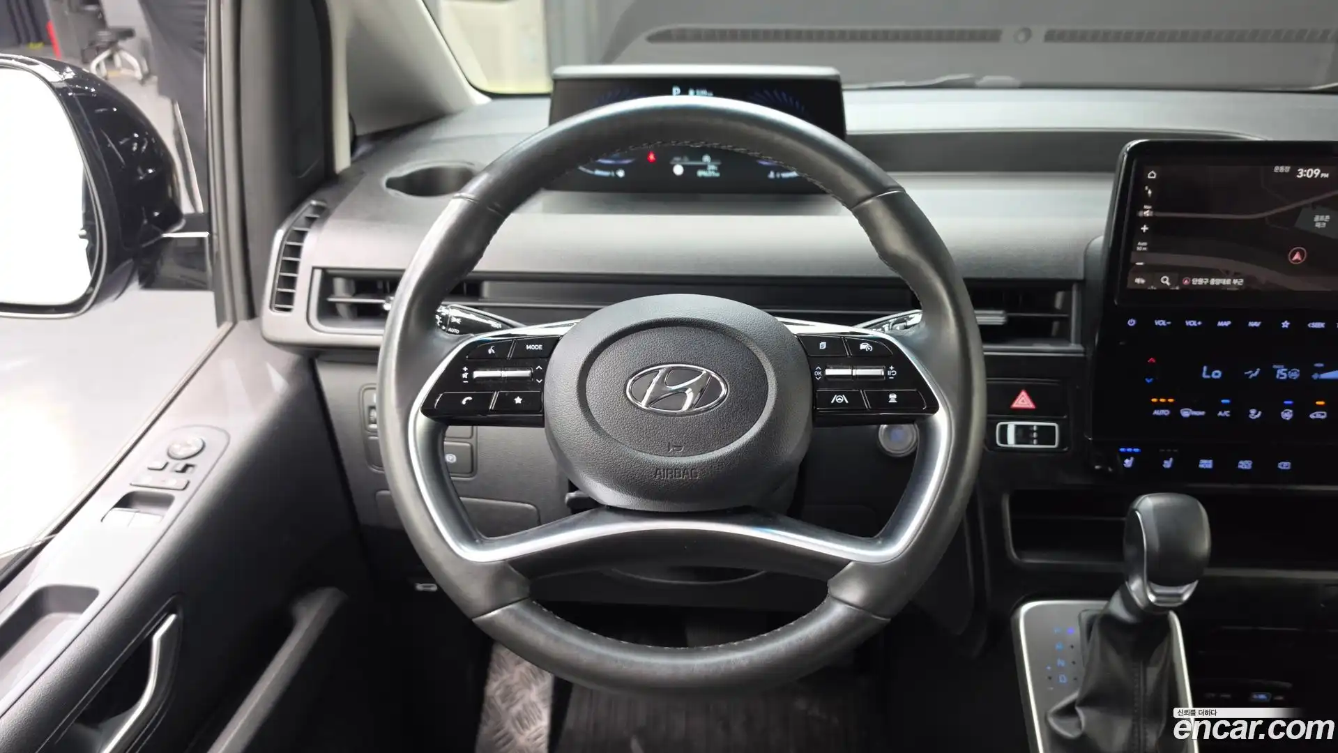 Staria Hyundai 2022.1-OPTION-017