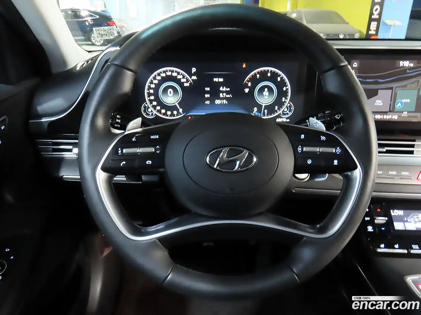 Grandeur Hyundai 2022.5-OPTION-017