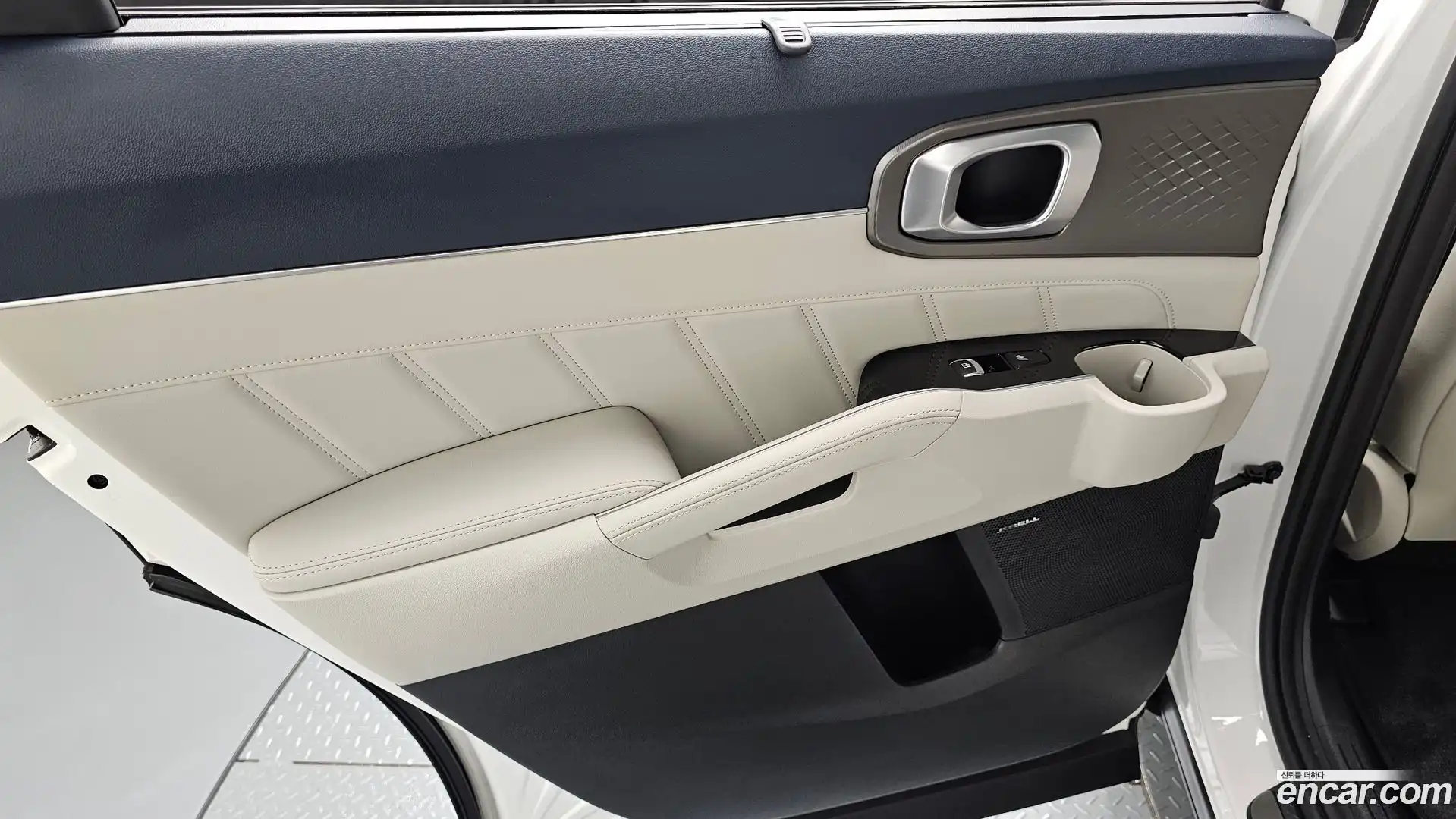 Sorento Kia 2026.2-INNER-035