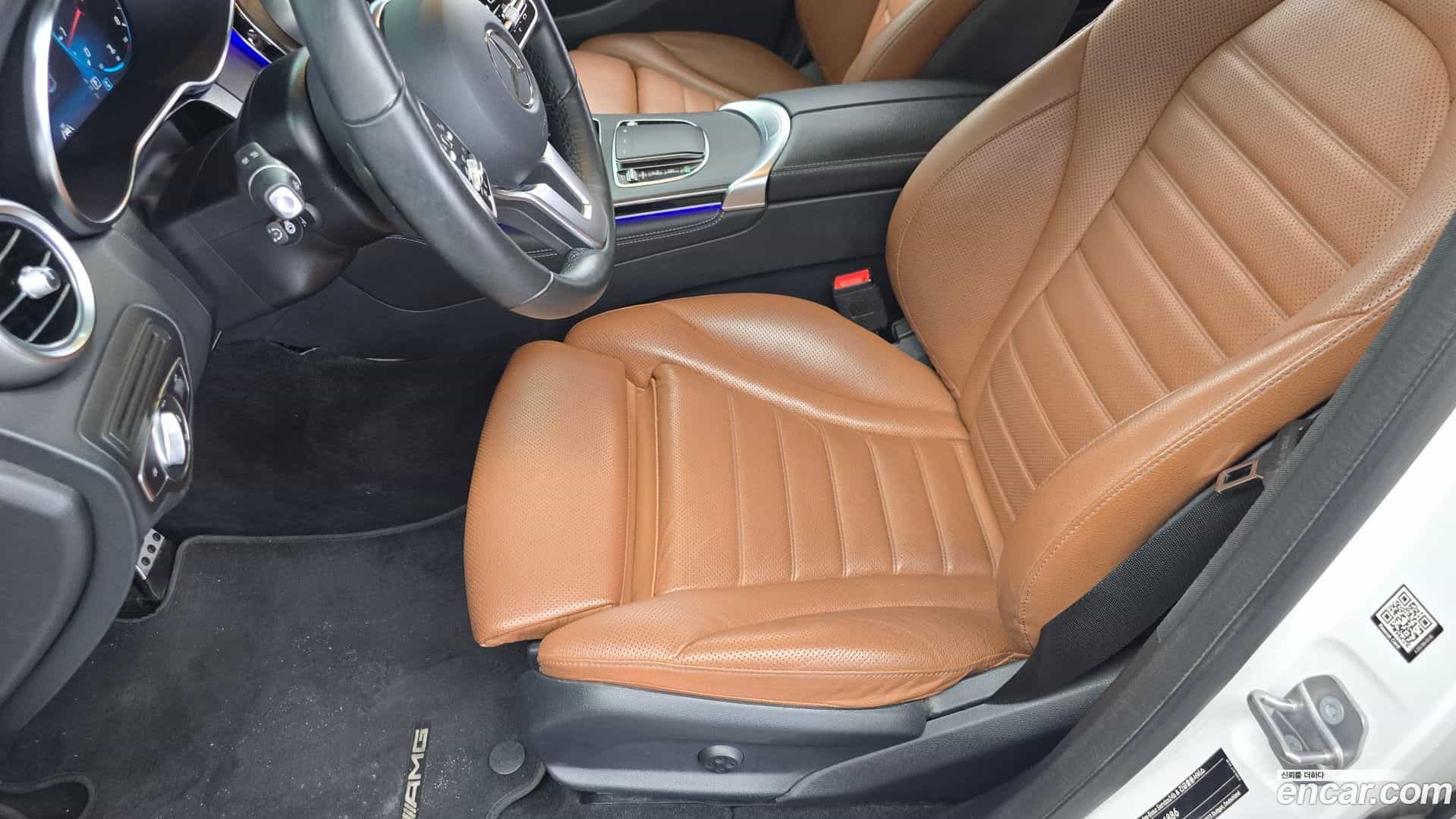 GLC-Class Mercedes-Benz 2020.3-OPTION-042