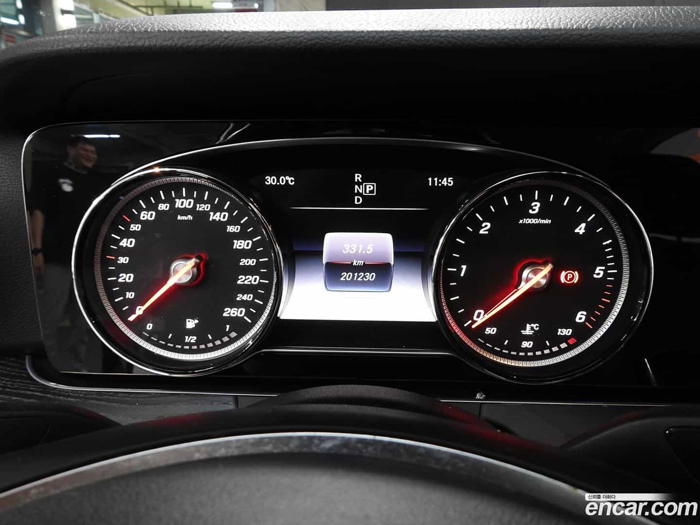E-Class Mercedes-Benz 2017.5-OUTER-006