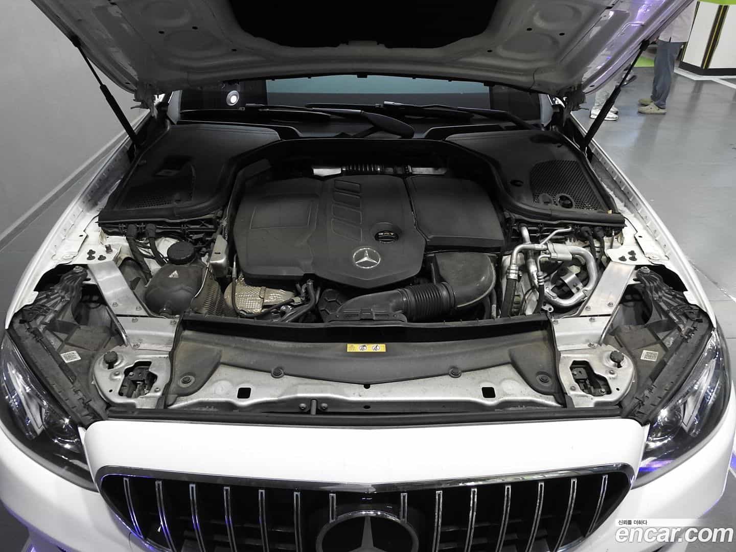 E-Class Mercedes-Benz 2017.5-INNER-008