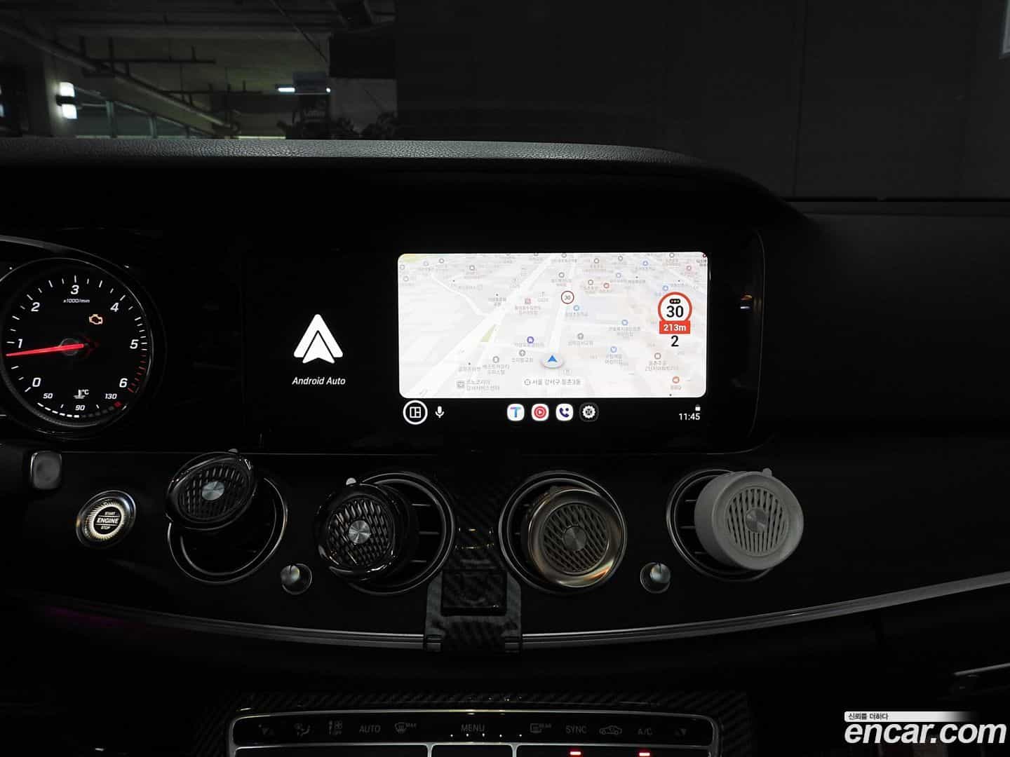 E-Class Mercedes-Benz 2017.5-OPTION-017