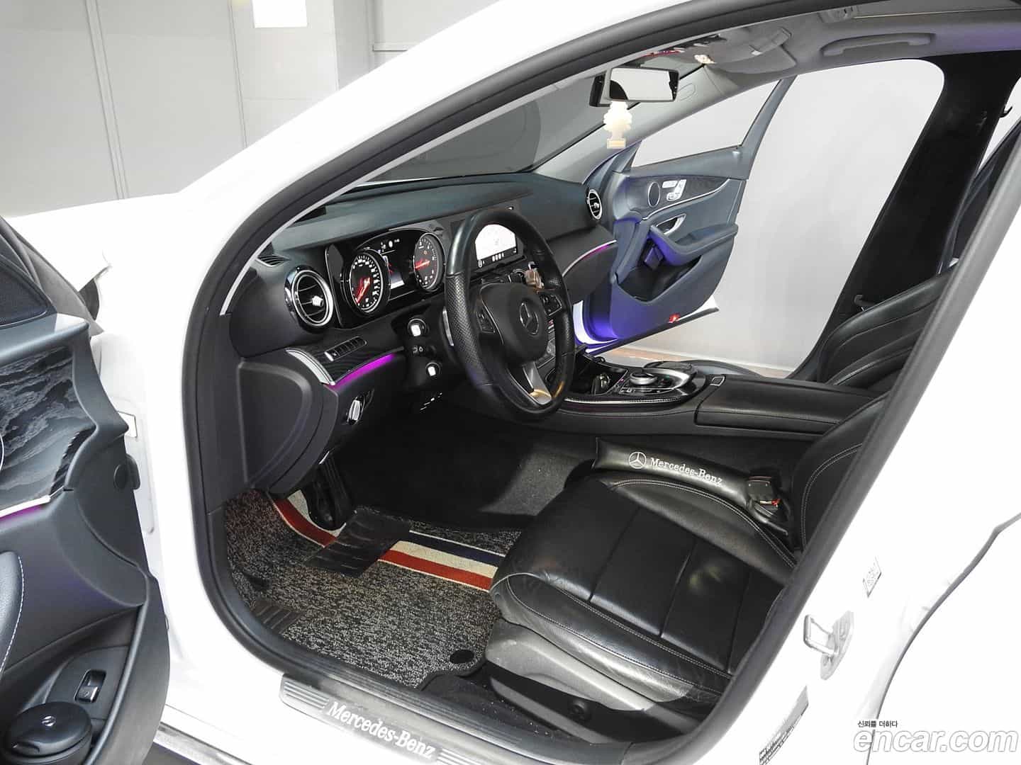 E-Class Mercedes-Benz 2017.5-OPTION-023