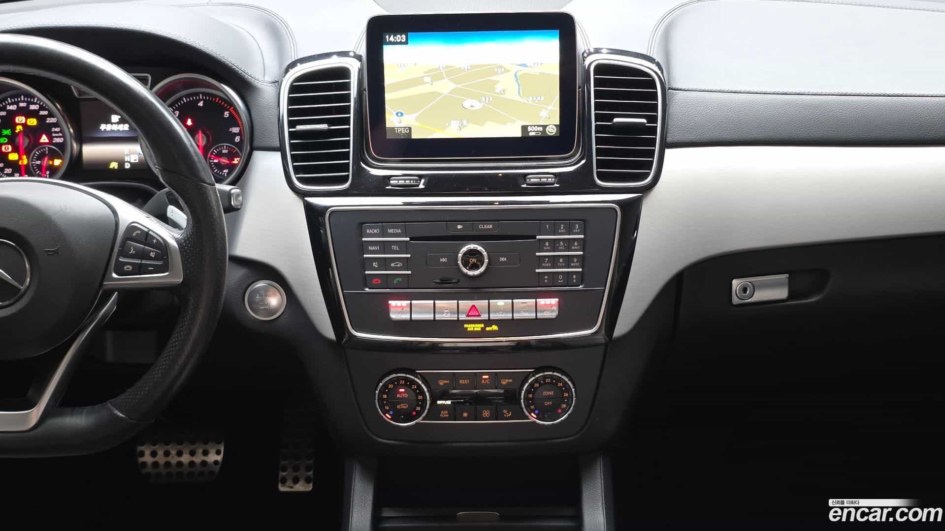 GLE-Class Mercedes-Benz 2017.4-OPTION-018