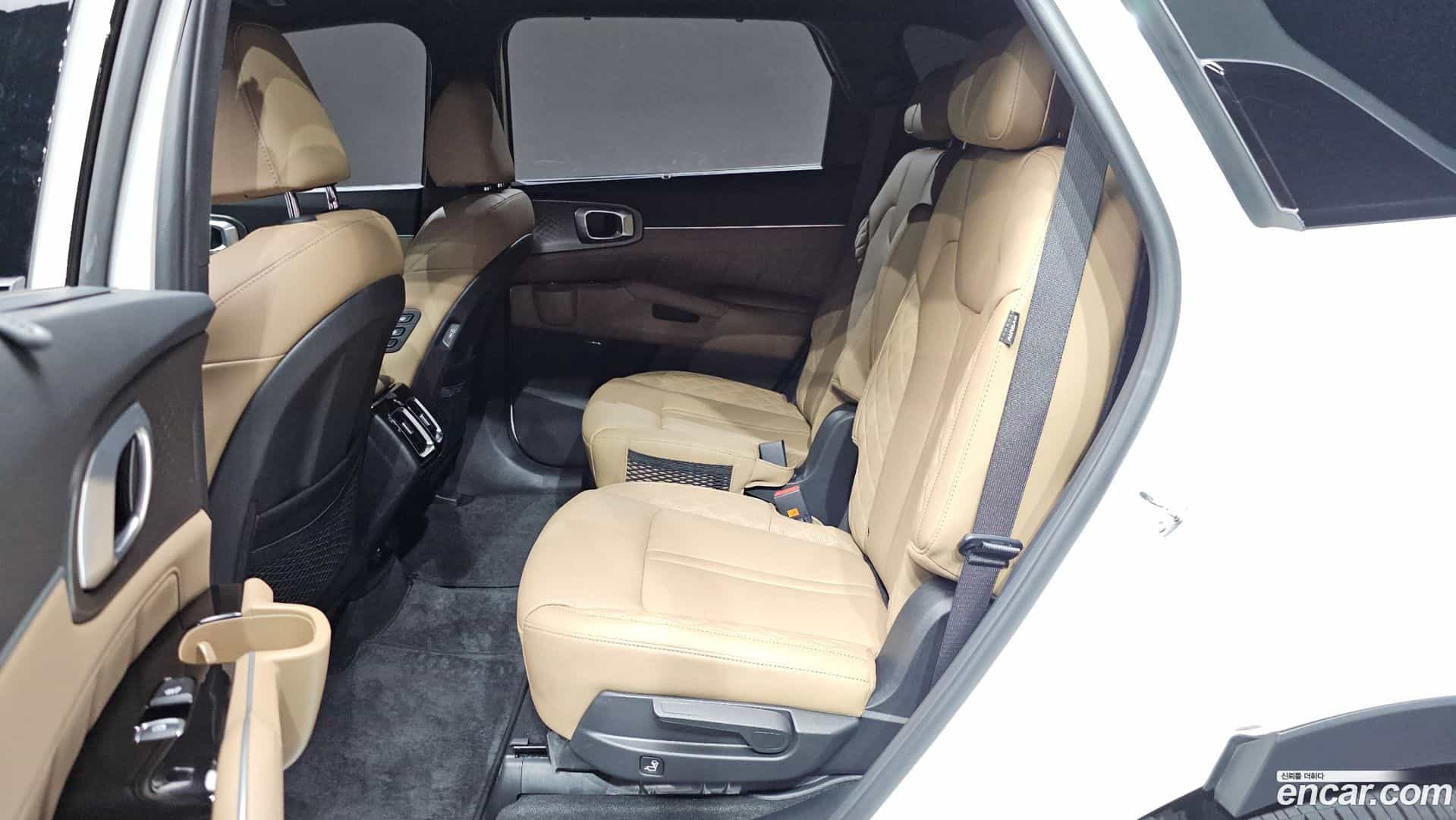 Sorento Kia 2024.2-INNER-036