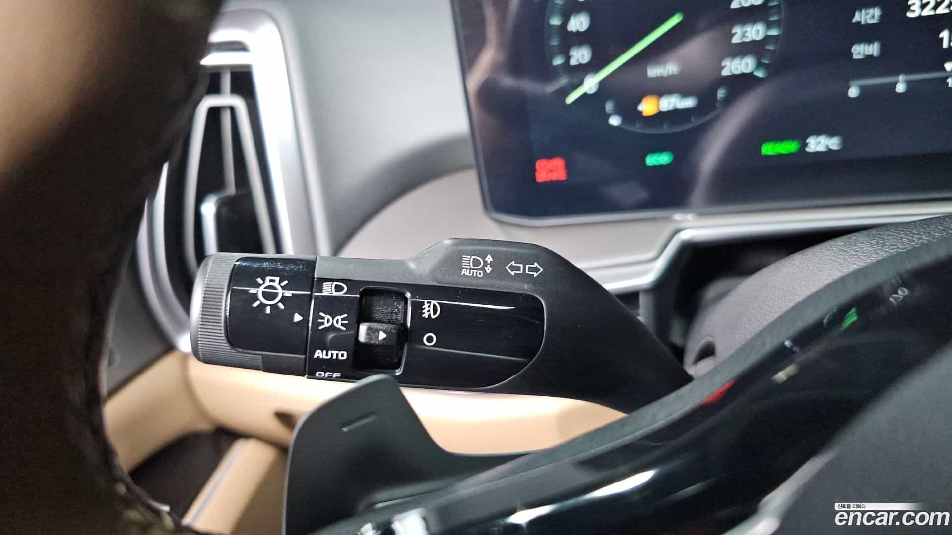 Sorento Kia 2024.2-OPTION-040
