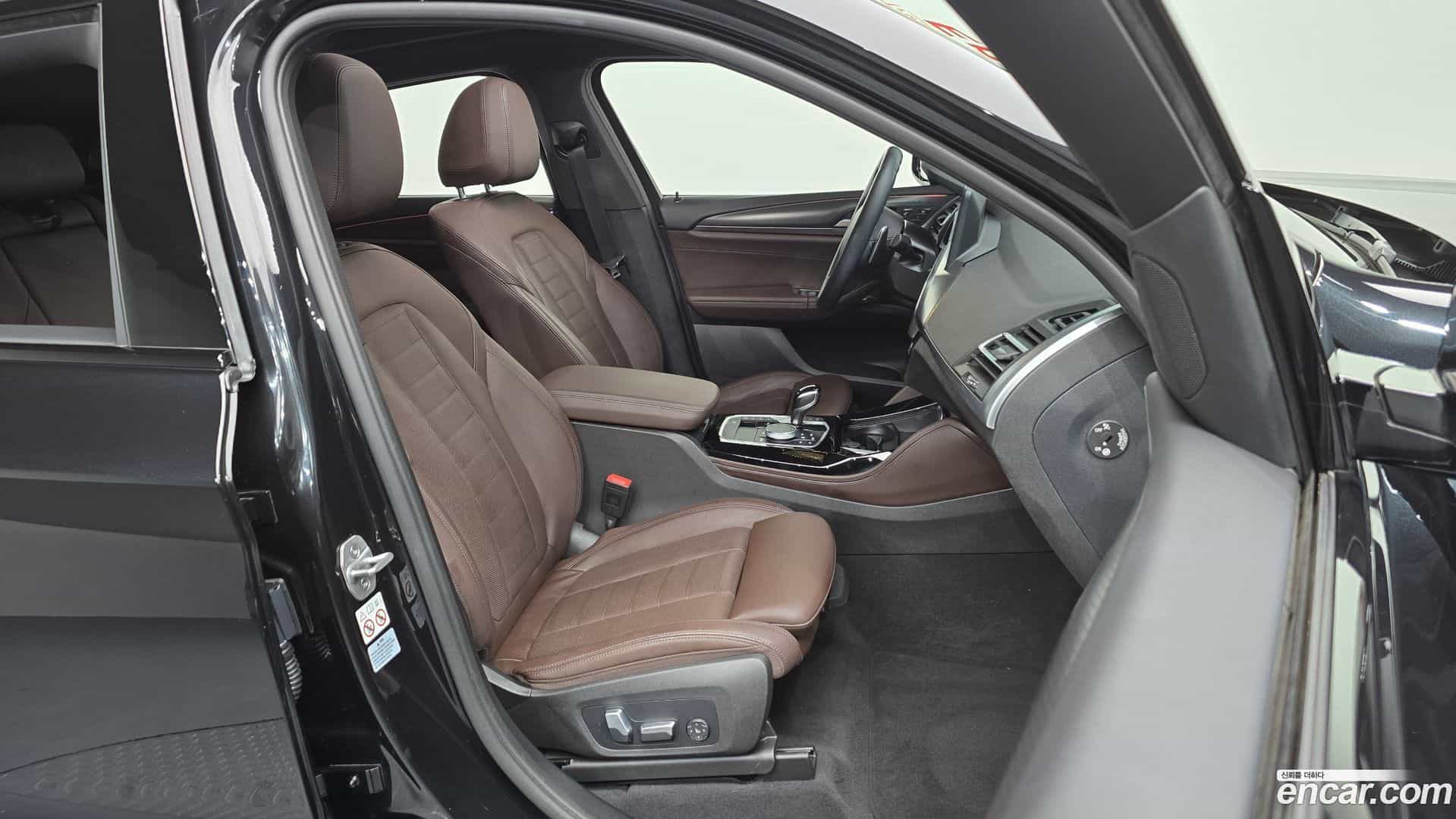 X4 BMW 2023.3-INNER-035