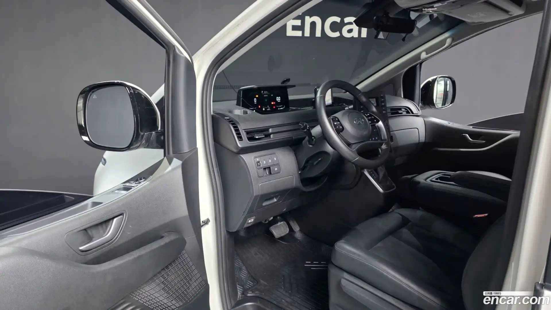 Staria Hyundai 2021.8-INNER-010