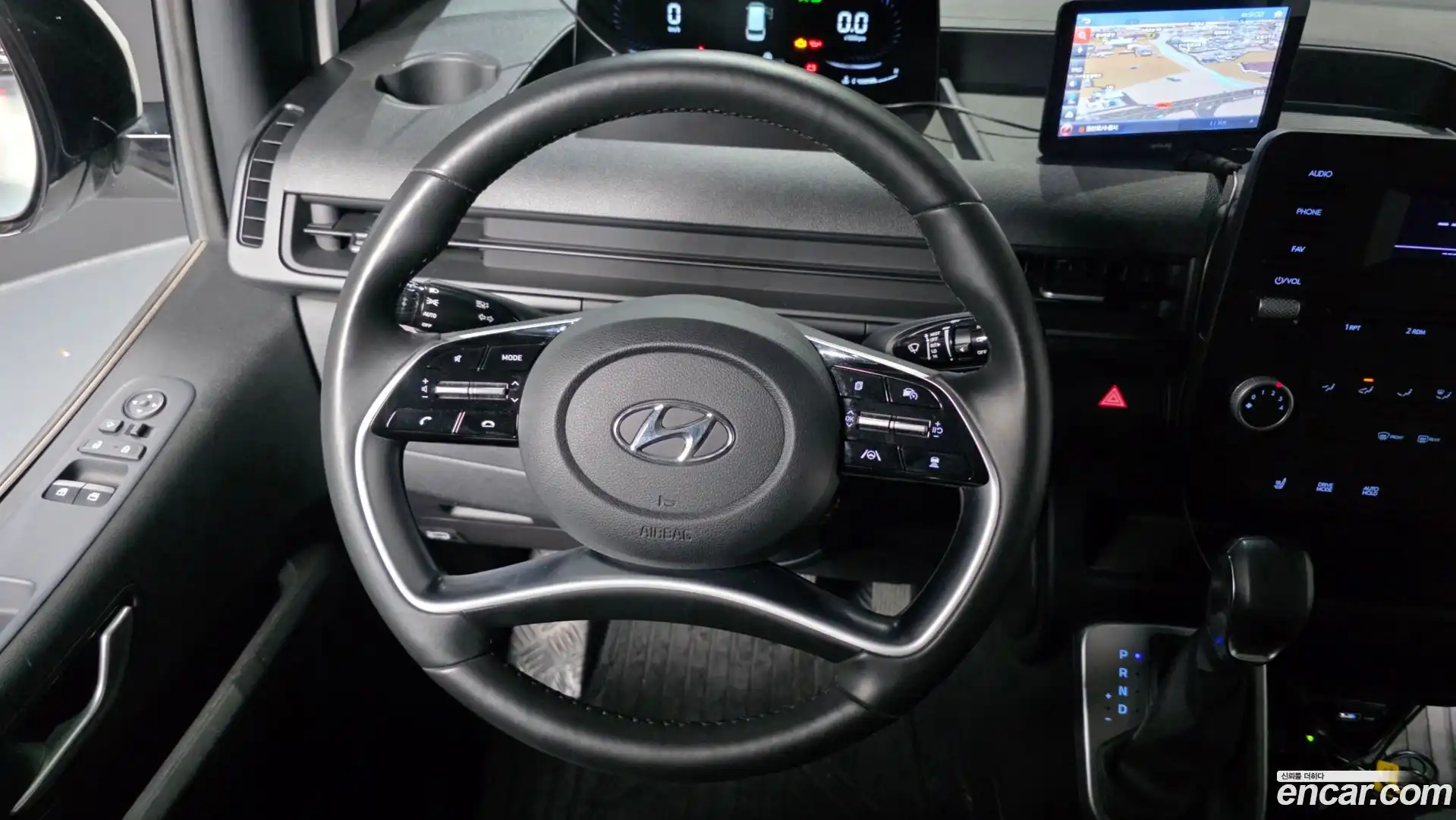 Staria Hyundai 2021.8-OPTION-017