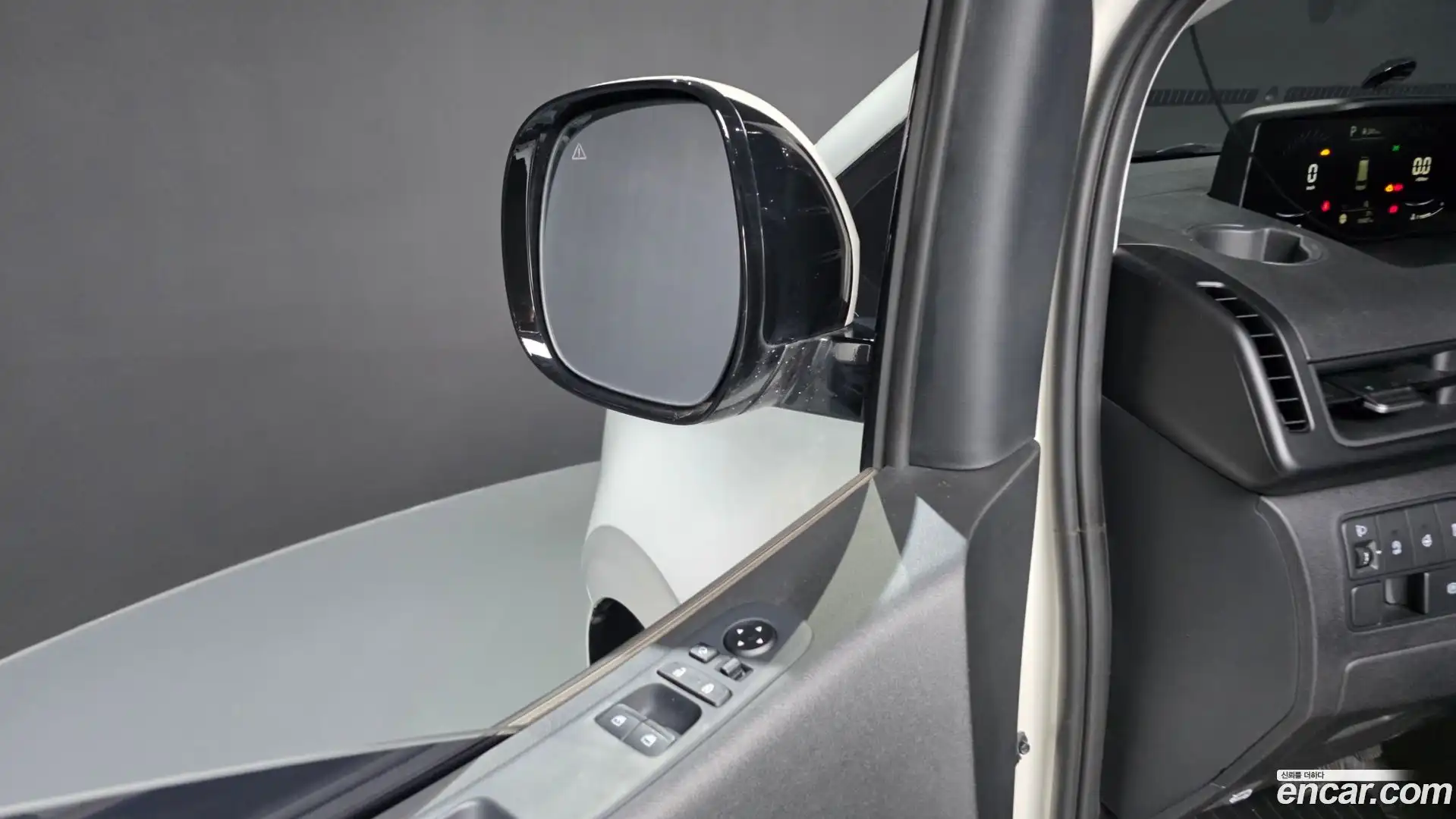 Staria Hyundai 2021.8-INNER-036