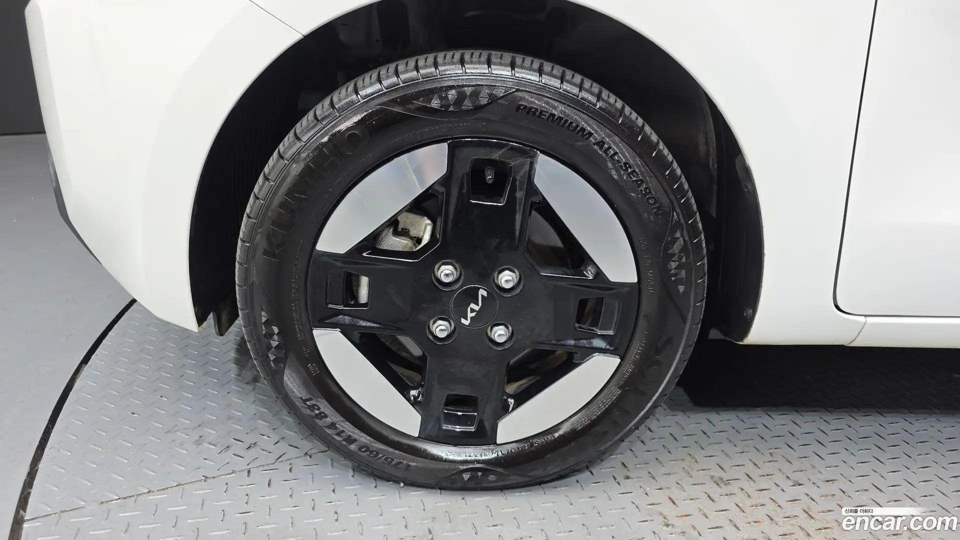 RAY Kia 2023.9-OUTER-005