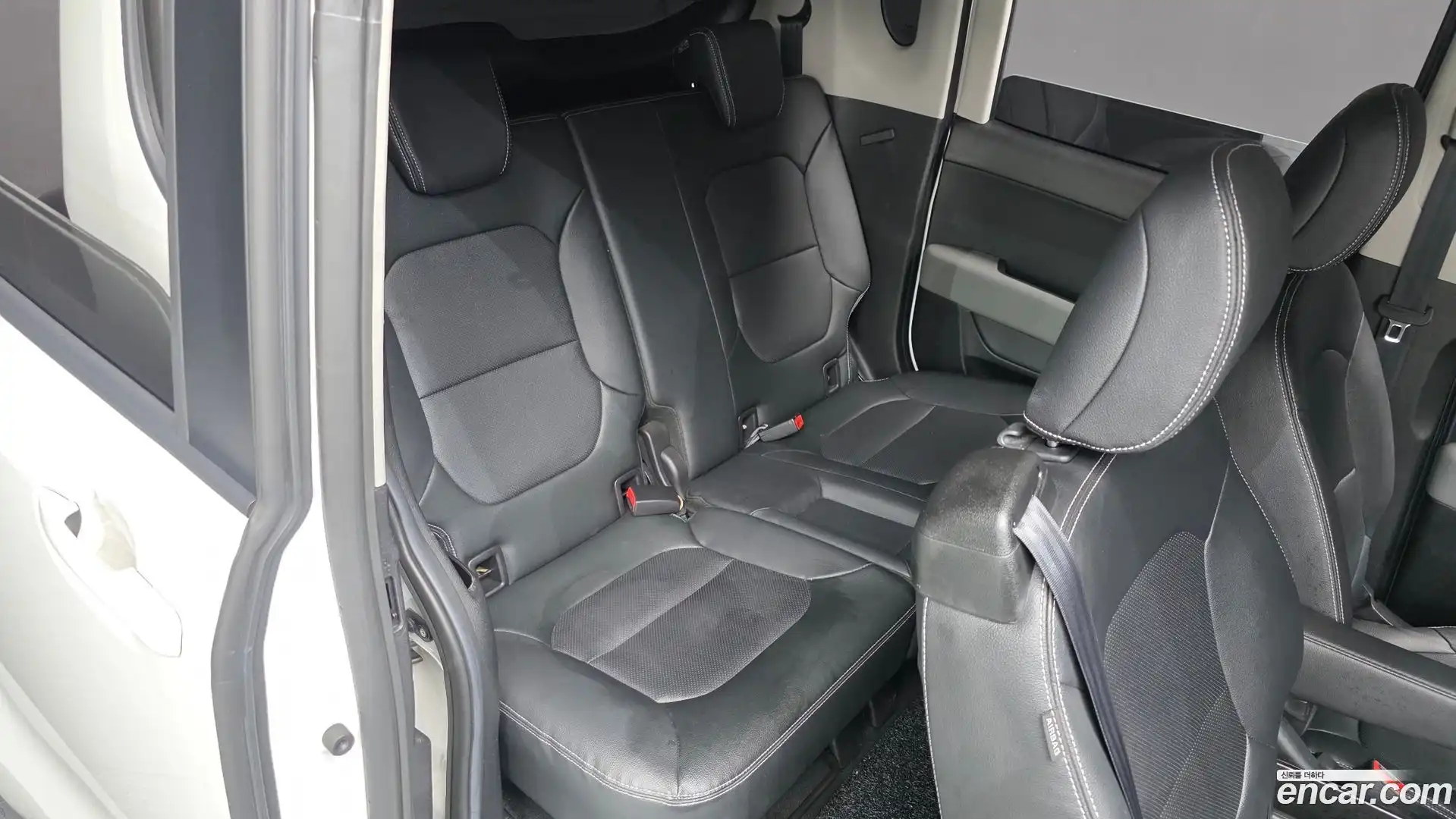 RAY Kia 2023.9-INNER-036
