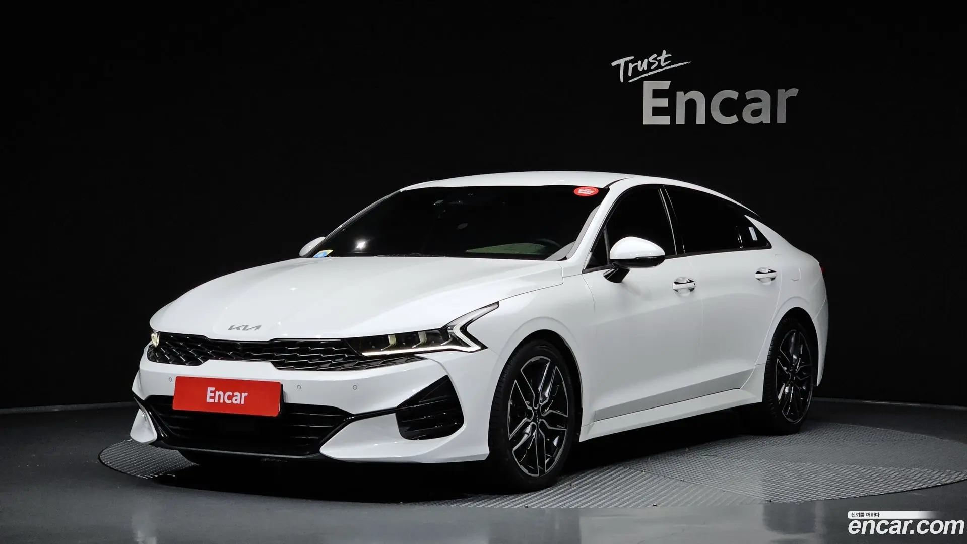 Main__Slider__Photo:K5 Kia 2023.2-0