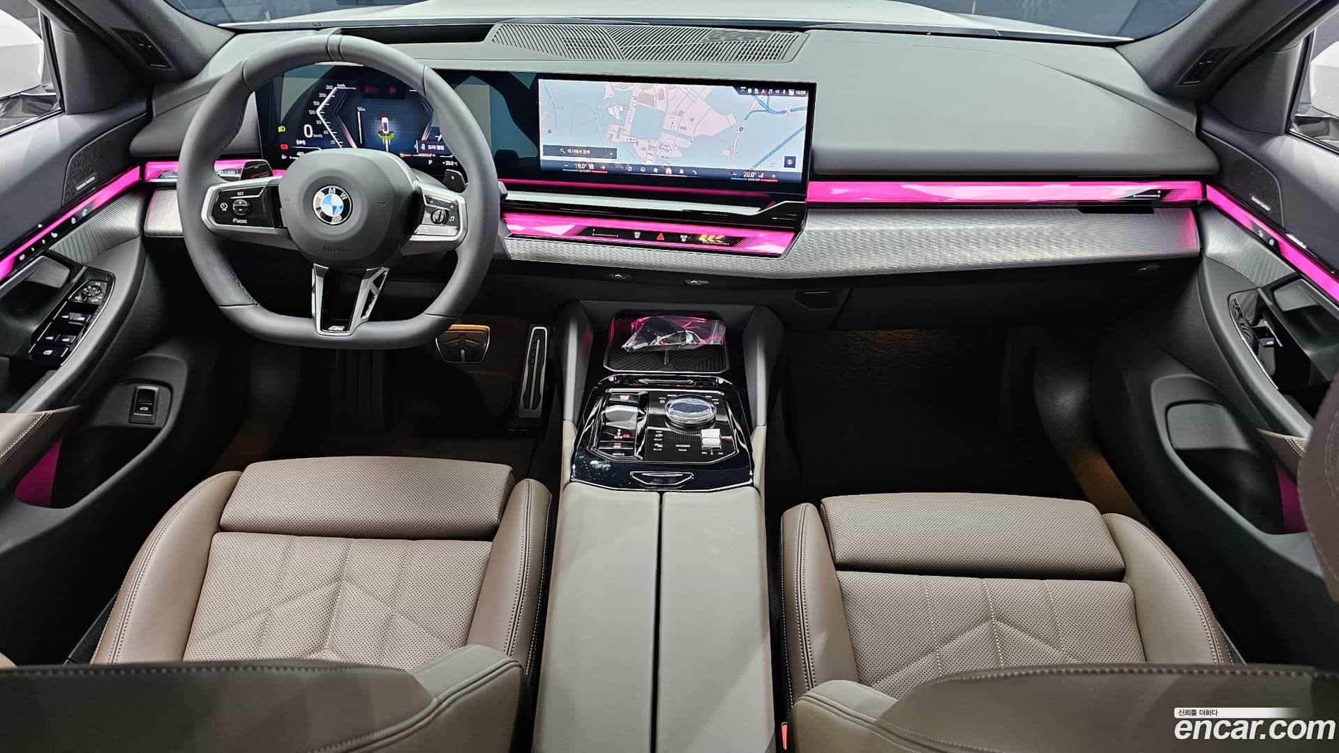5-Series BMW 2025.8-INNER-007