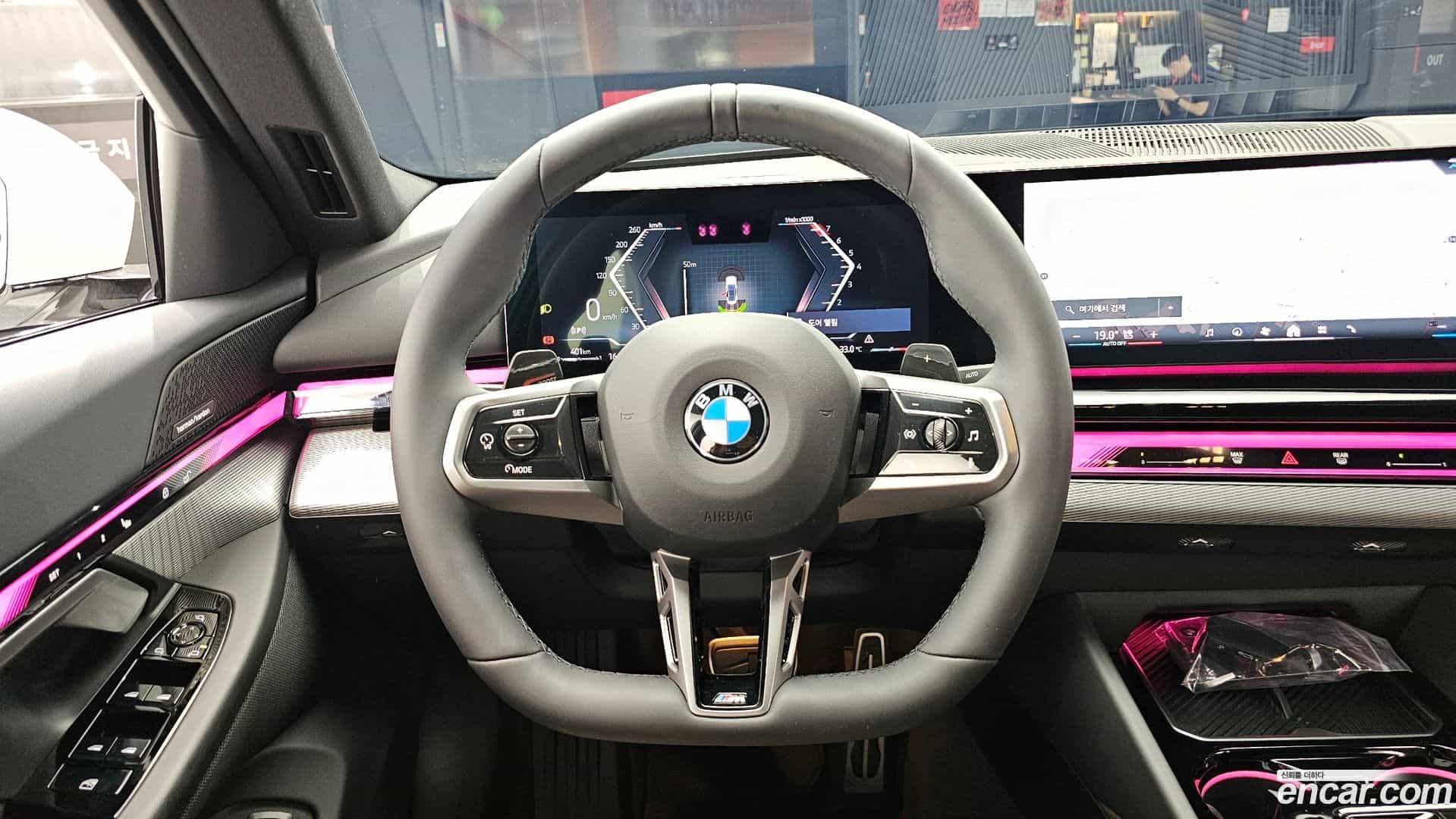 5-Series BMW 2025.8-OPTION-017