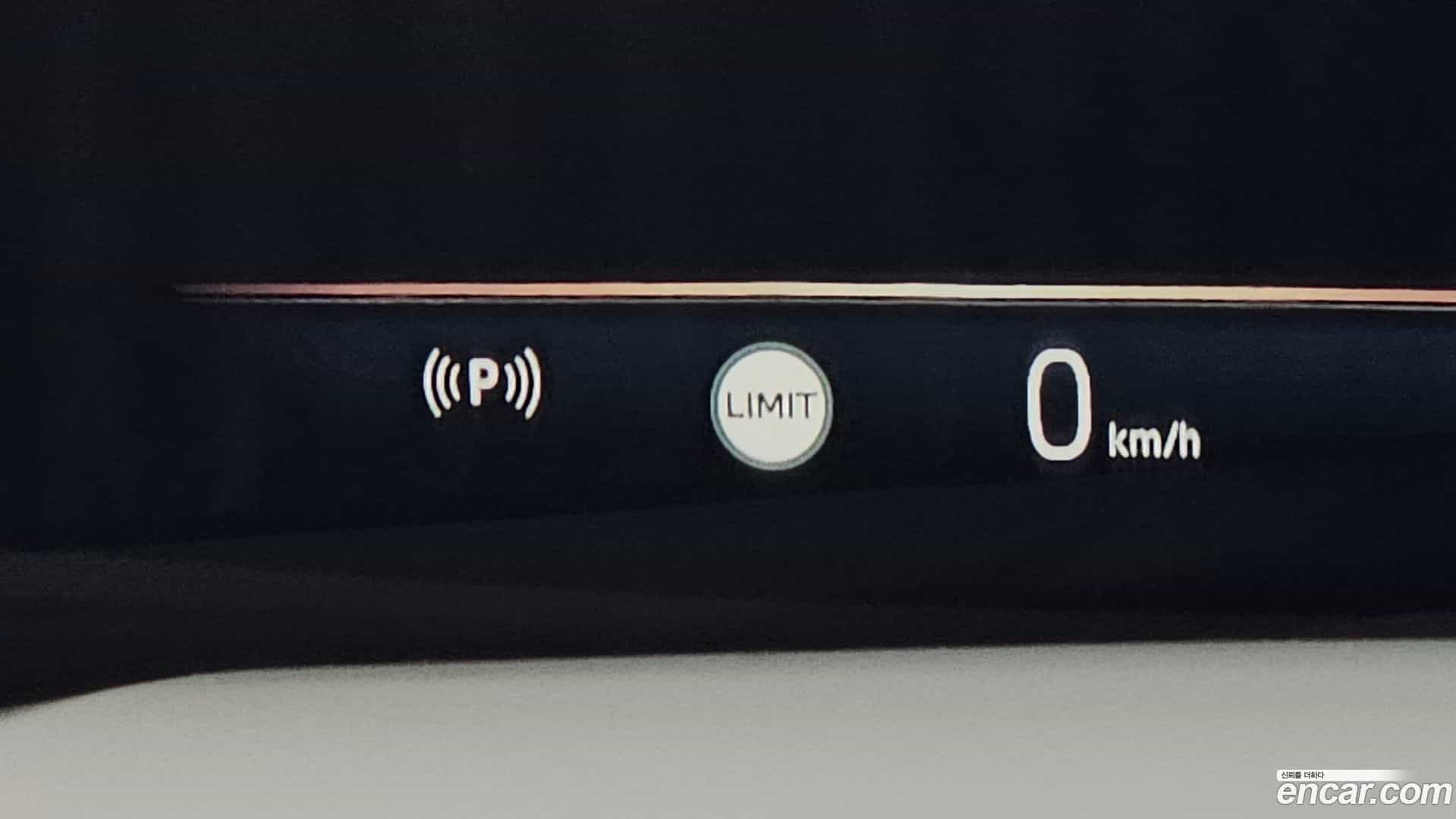 5-Series BMW 2025.8-OPTION-043