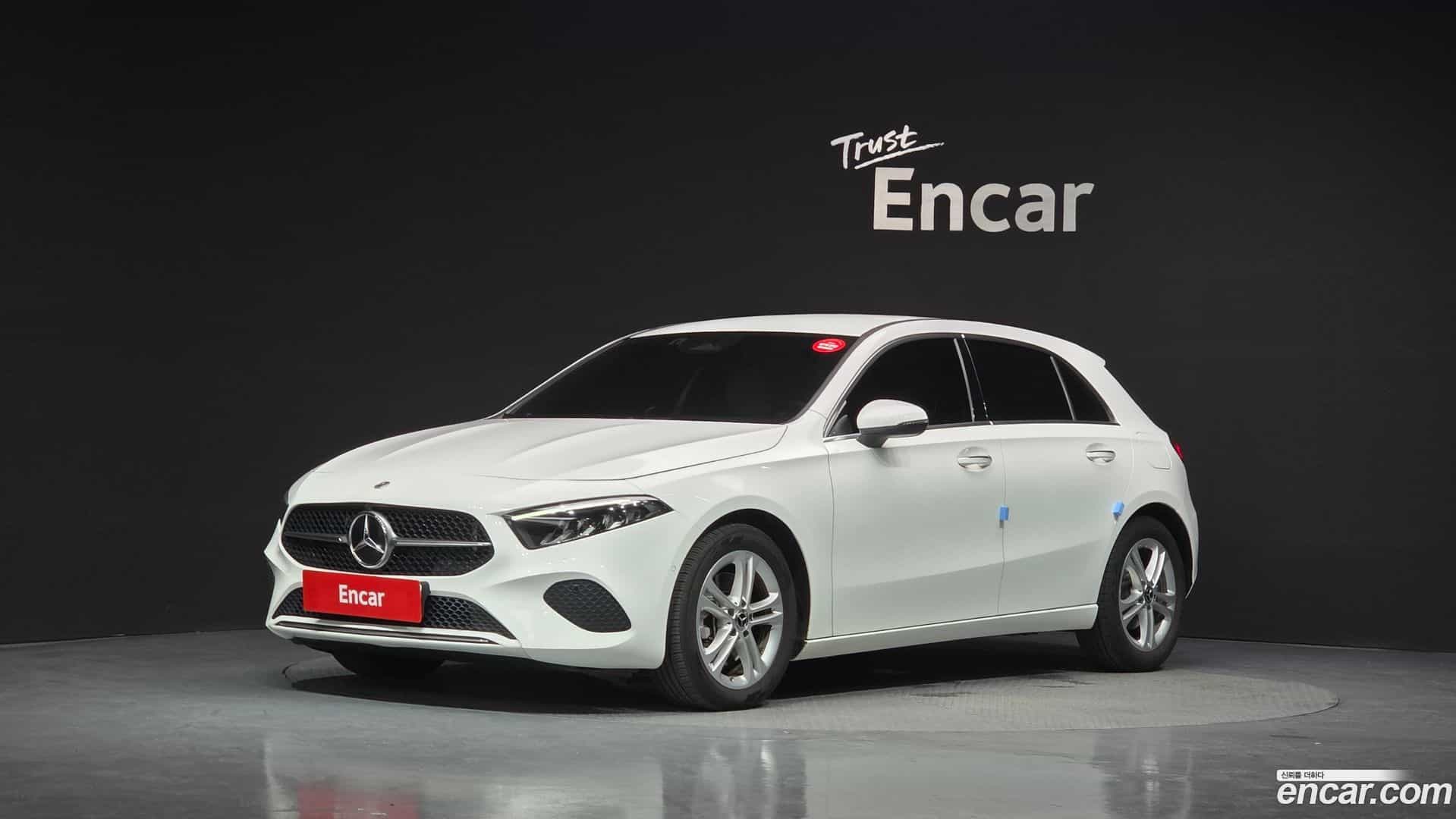 A-Class Mercedes-Benz 2024.4-OUTER-001