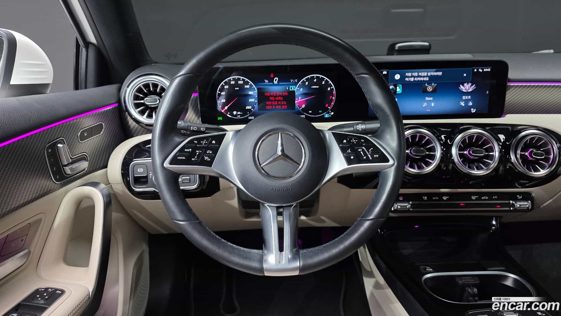 A-Class Mercedes-Benz 2024.4-OPTION-018