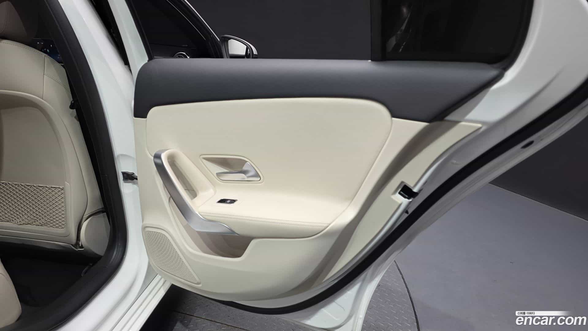 A-Class Mercedes-Benz 2024.4-INNER-035