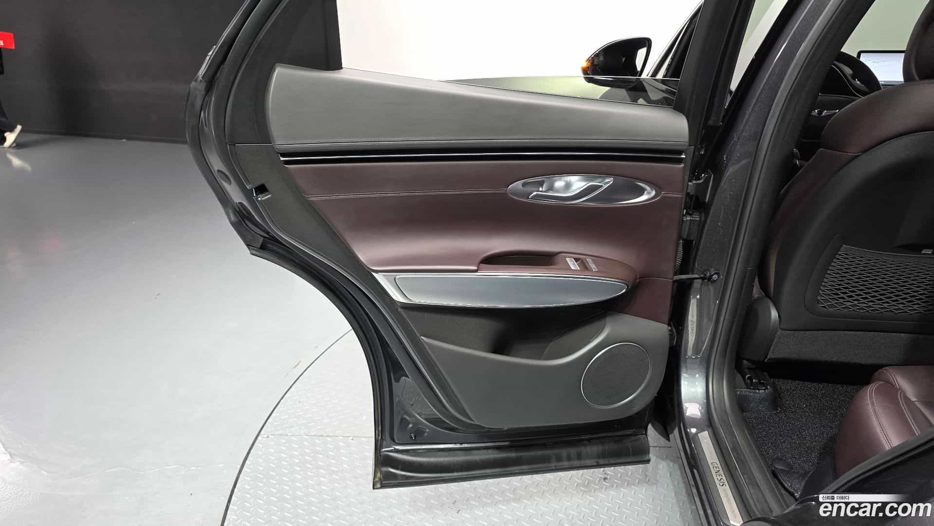 GV70 Genesis 2021.3-INNER-035