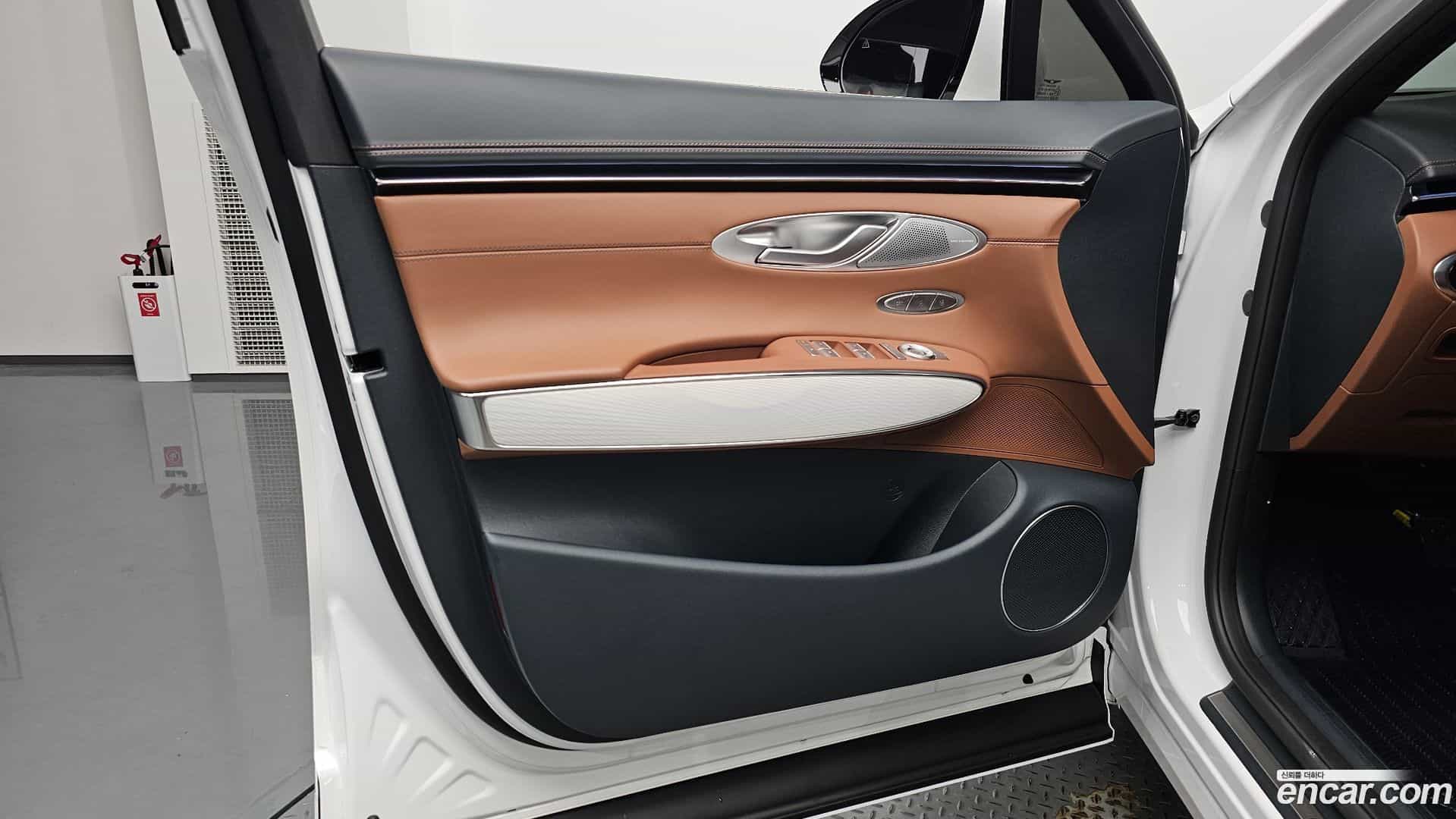 GV70 Genesis 2024.11-INNER-034