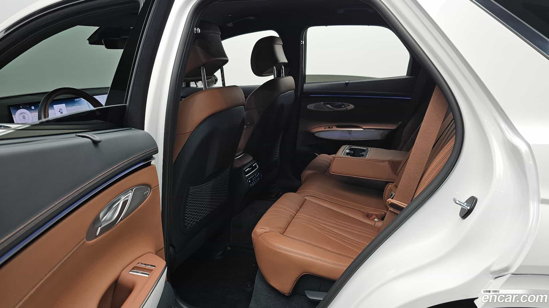 GV70 Genesis 2024.11-INNER-036