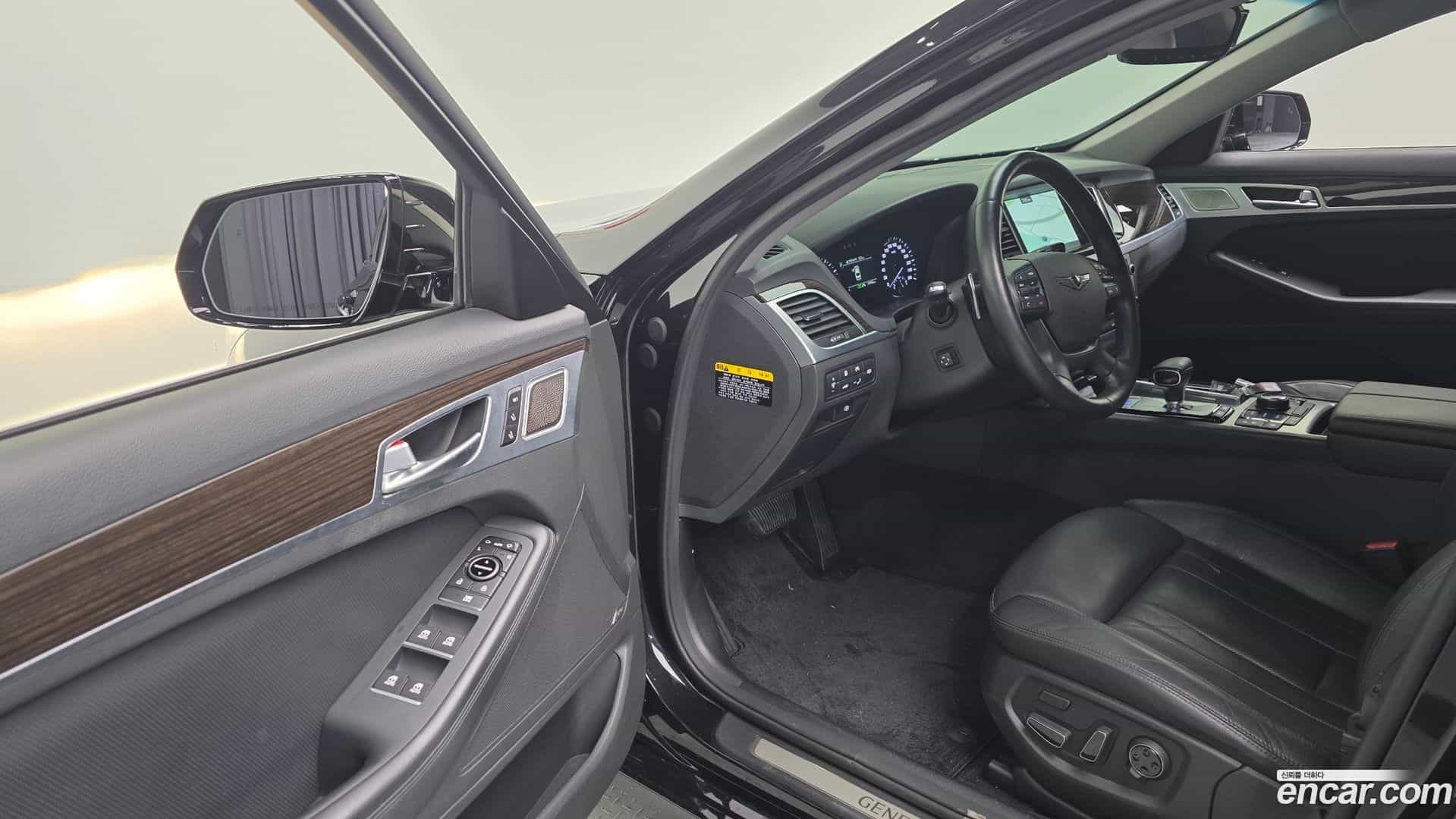G80 Genesis 2017.3-OPTION-016