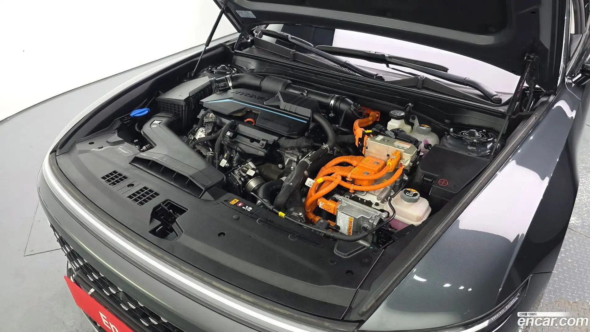 Grandeur Hyundai 2023.1-OUTER-006