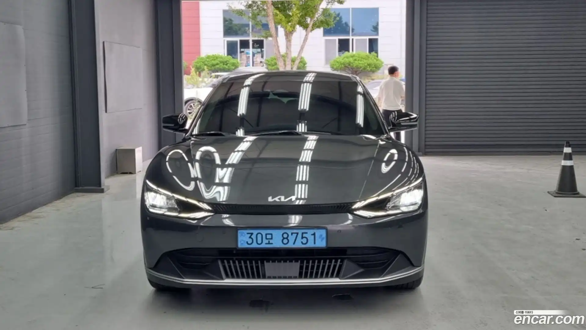 EV6 Kia 2023.2-OUTER-003