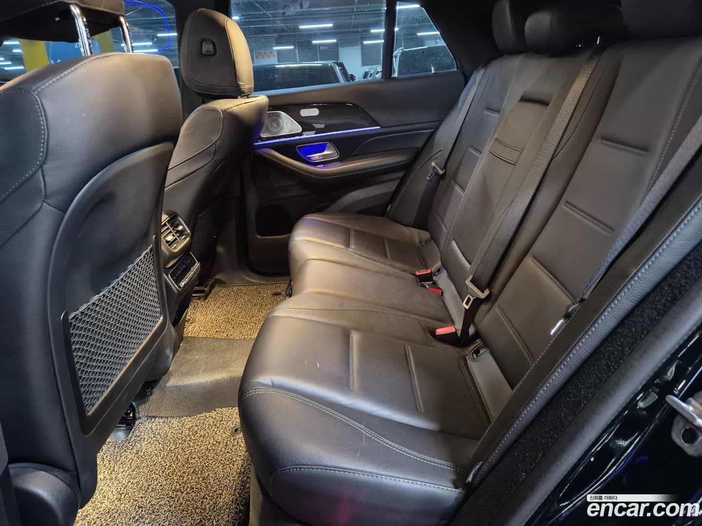 GLE-Class Mercedes-Benz 2021.4-OPTION-016