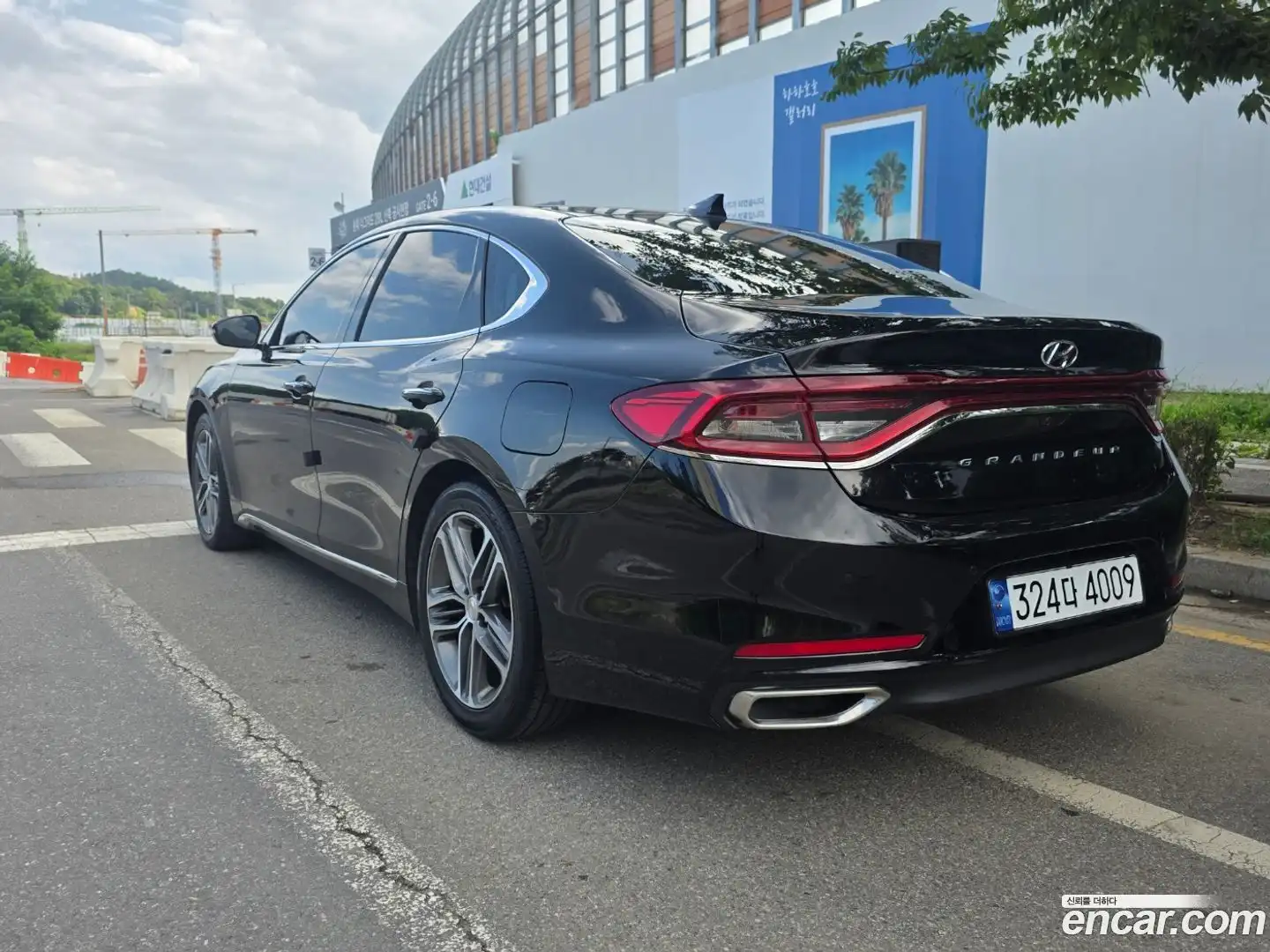 Grandeur Hyundai 2018.5-OUTER-005