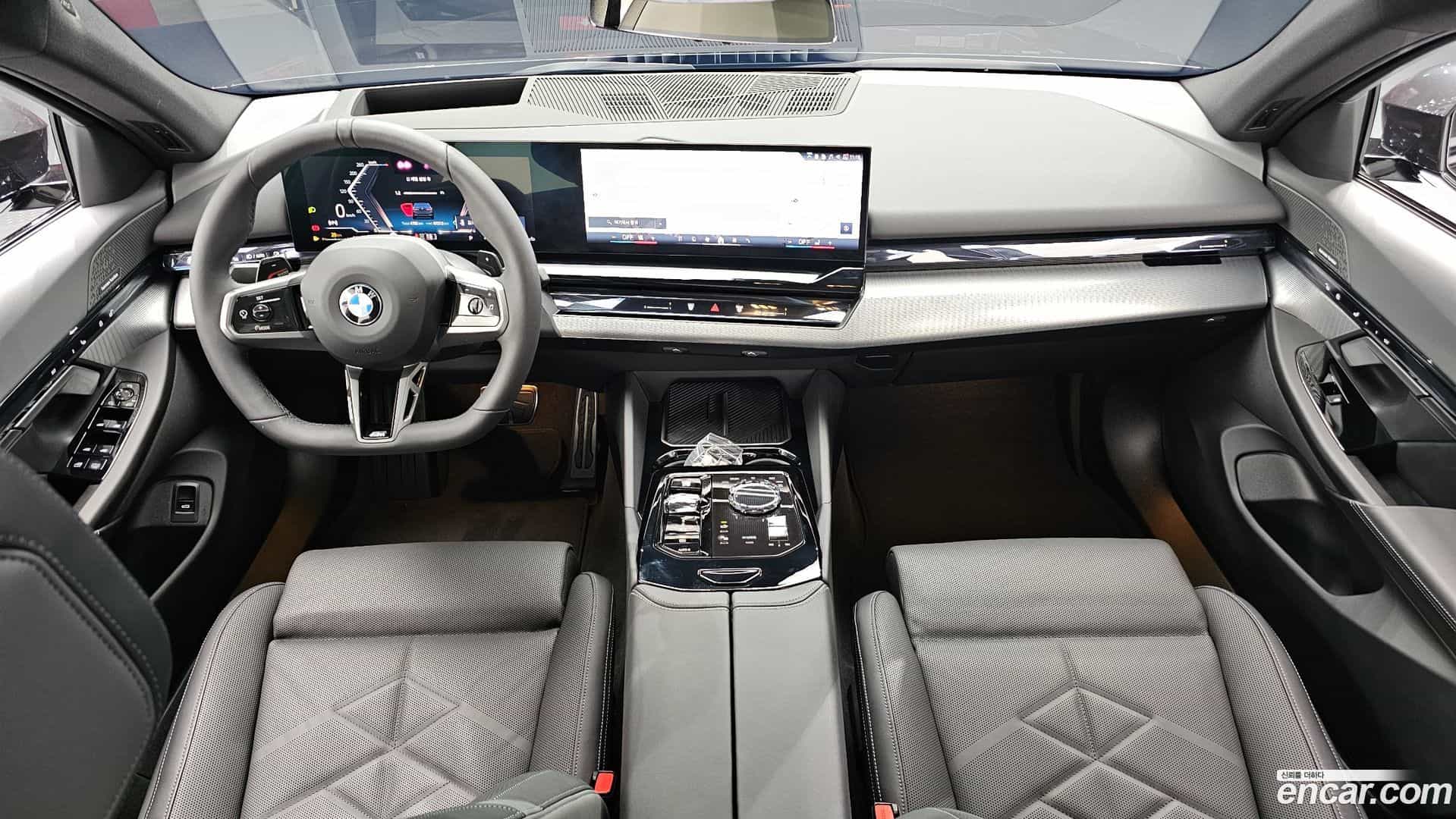 5-Series BMW 2025.6-INNER-007