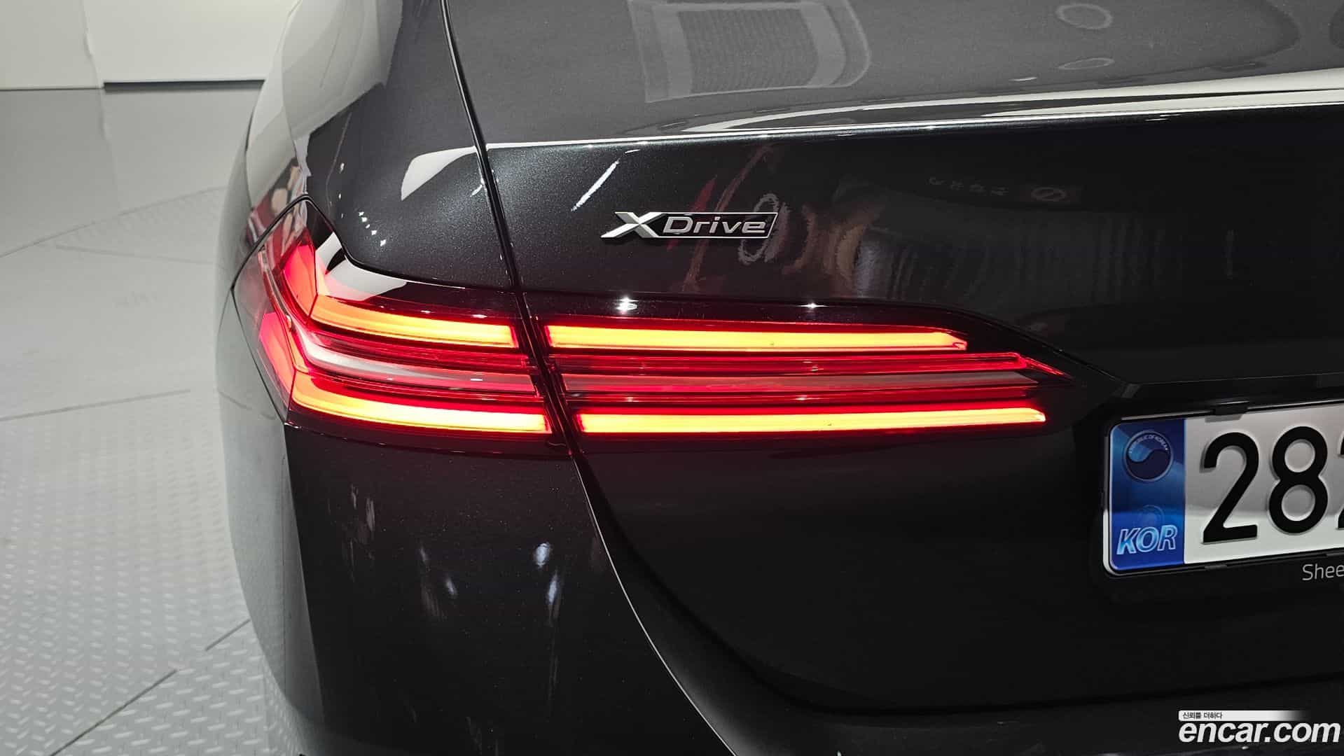 5-Series BMW 2025.6-OUTER-033
