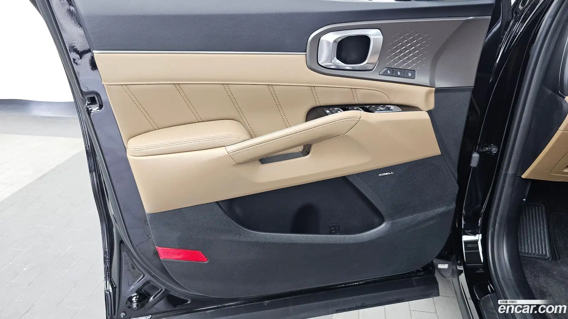 Sorento Kia 2023.9-INNER-034