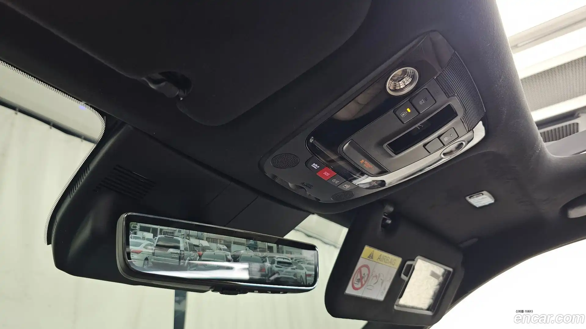 Sorento Kia 2023.9-OPTION-041
