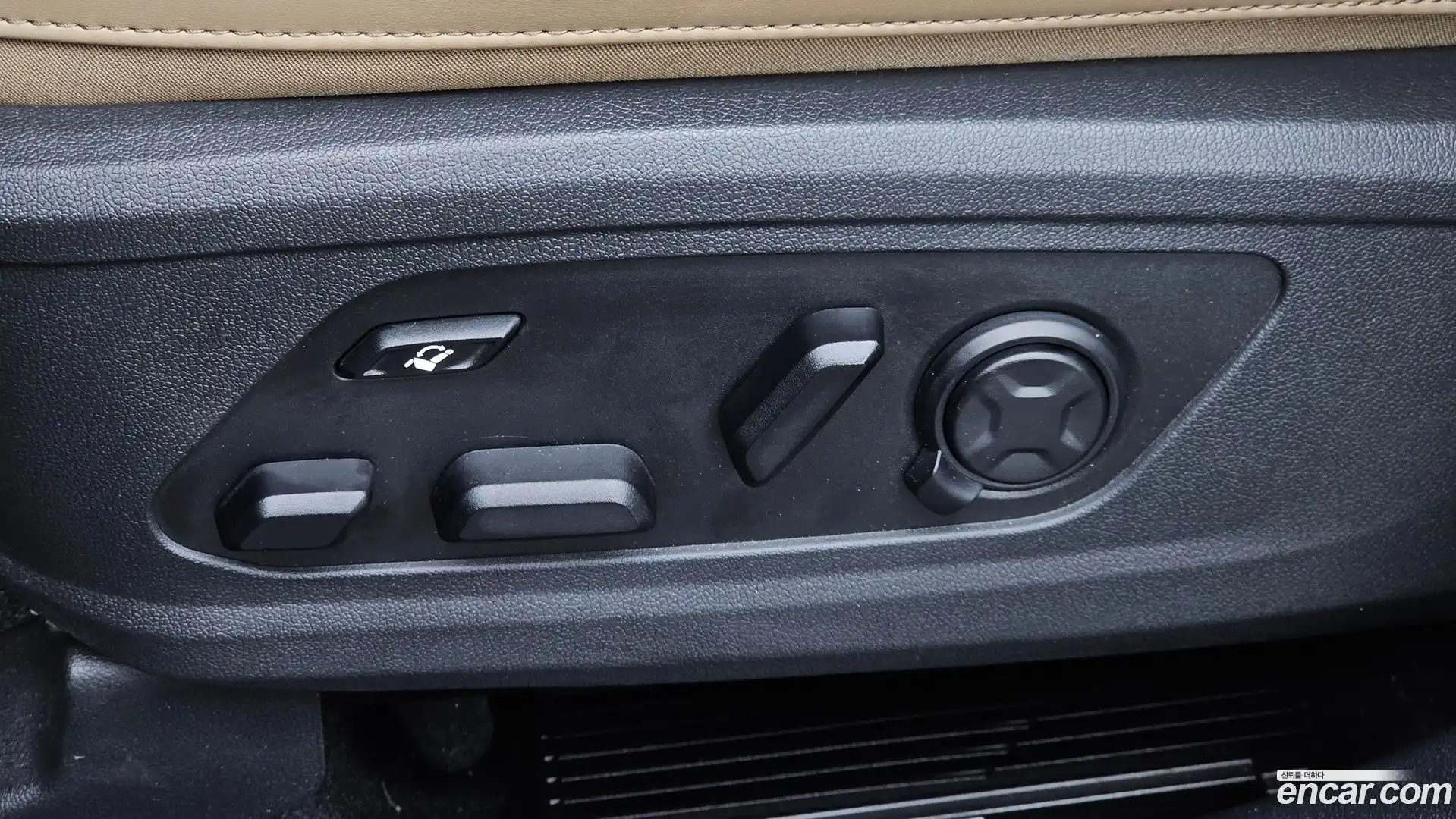 Sorento Kia 2023.9-OPTION-044