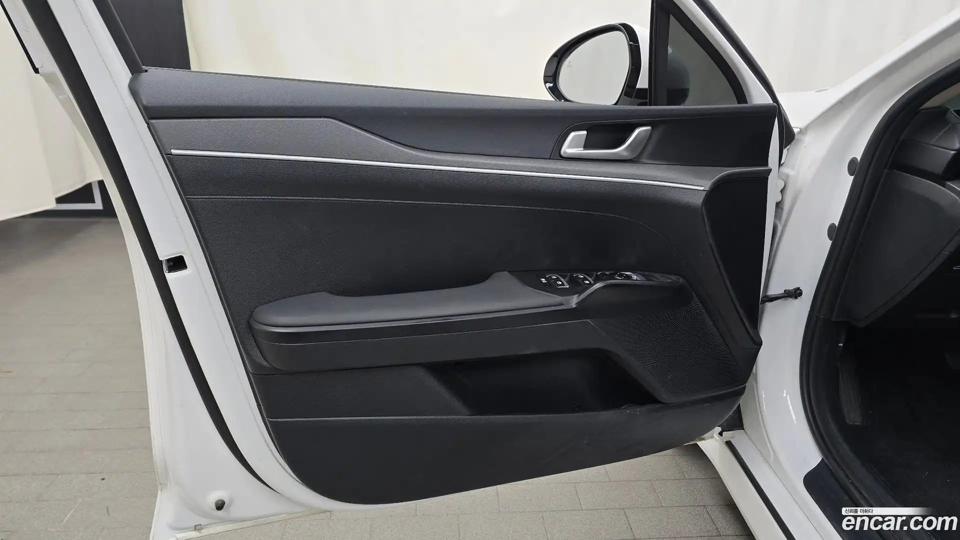 K5 Kia 2024.1-INNER-034
