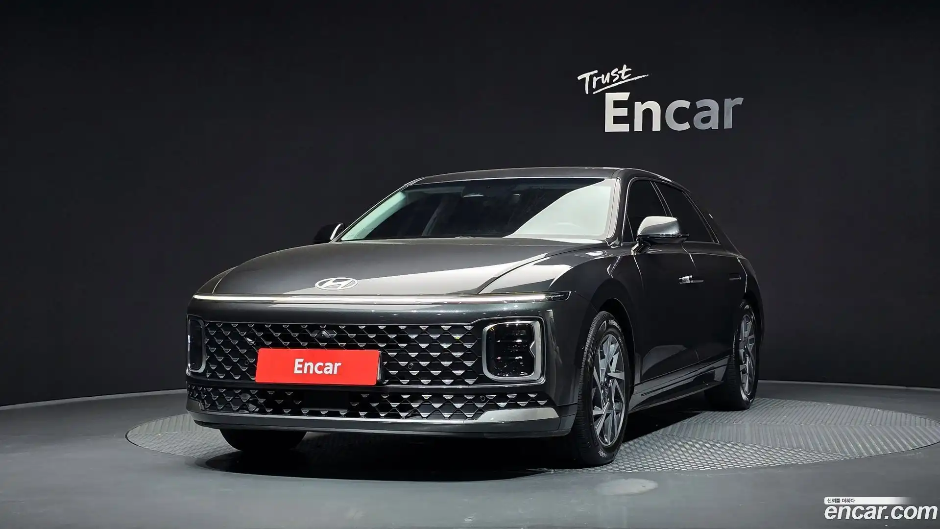 Grandeur Hyundai 2023.0-OUTER-003