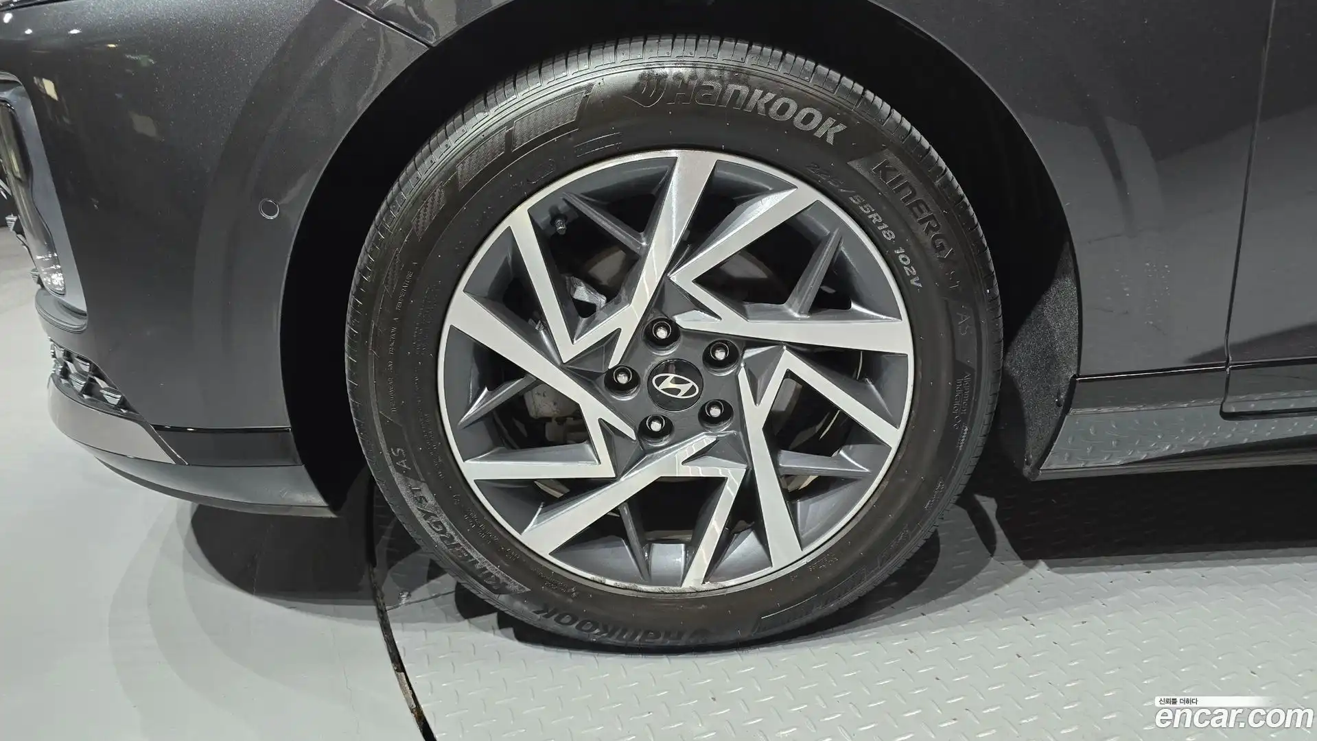 Grandeur Hyundai 2023.0-OUTER-005