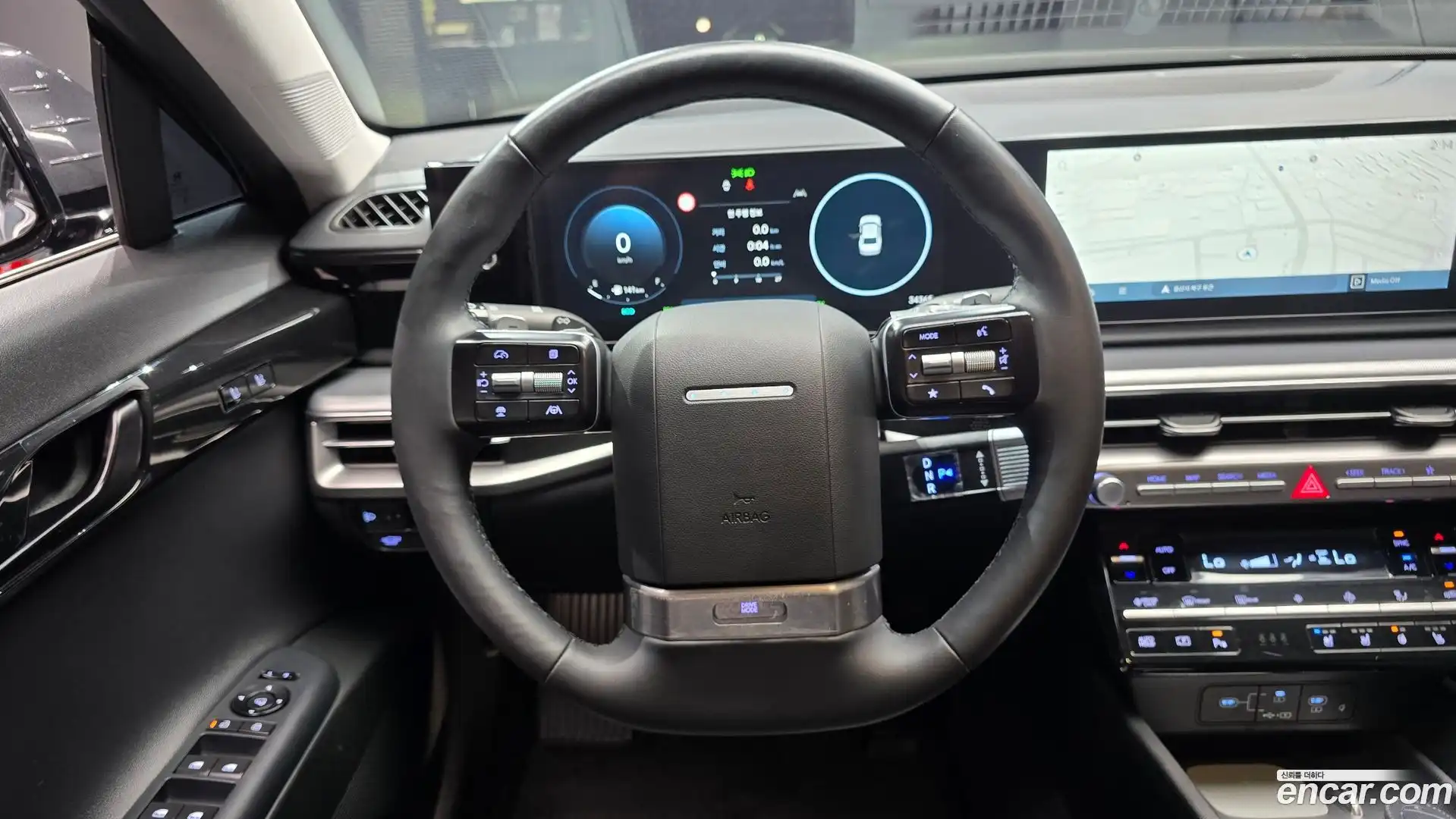 Grandeur Hyundai 2023.0-OPTION-017