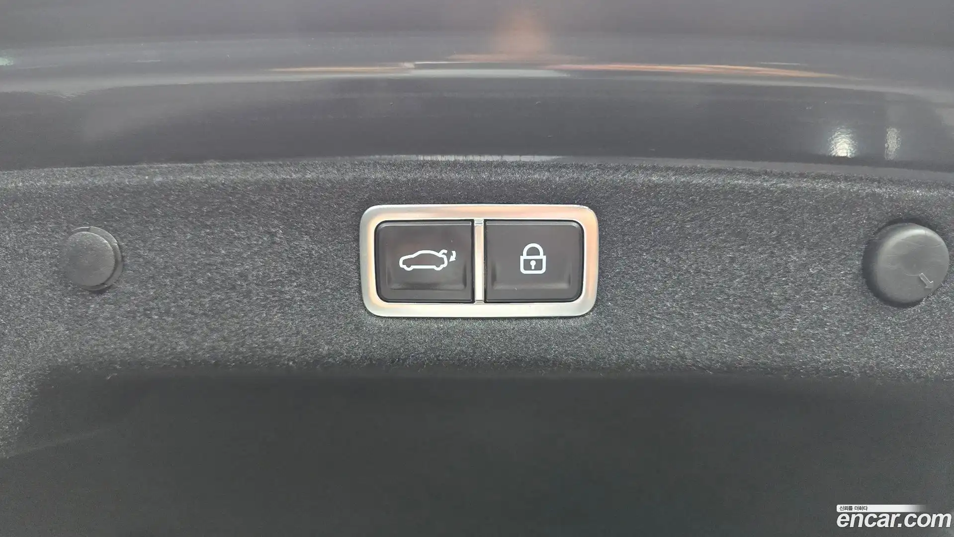 Grandeur Hyundai 2023.0-OPTION-023