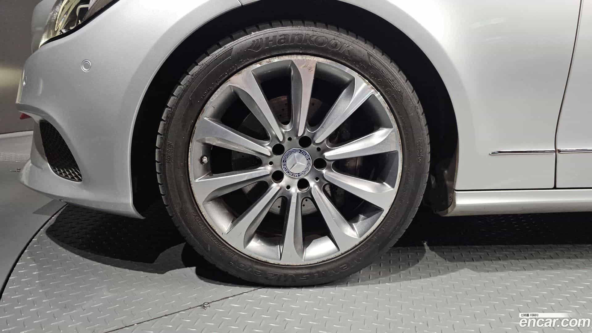 CLS-Class Mercedes-Benz 2016.1-OUTER-005