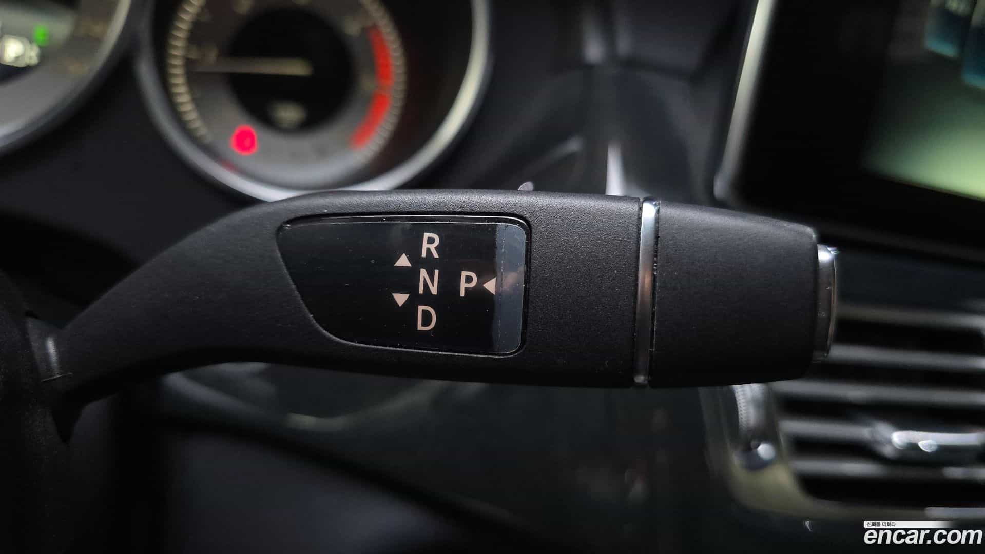 CLS-Class Mercedes-Benz 2016.1-INNER-009