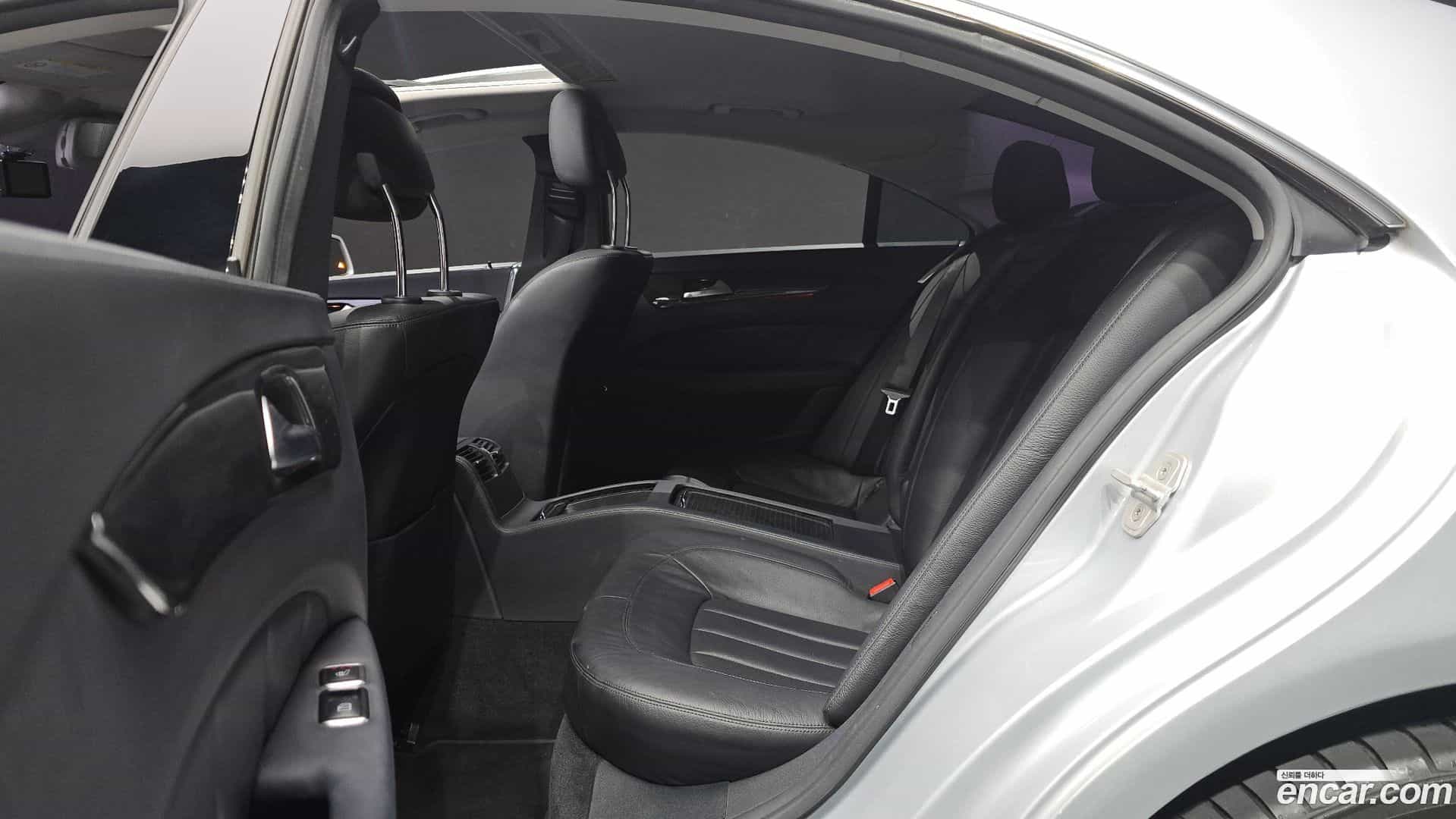 CLS-Class Mercedes-Benz 2016.1-OPTION-016